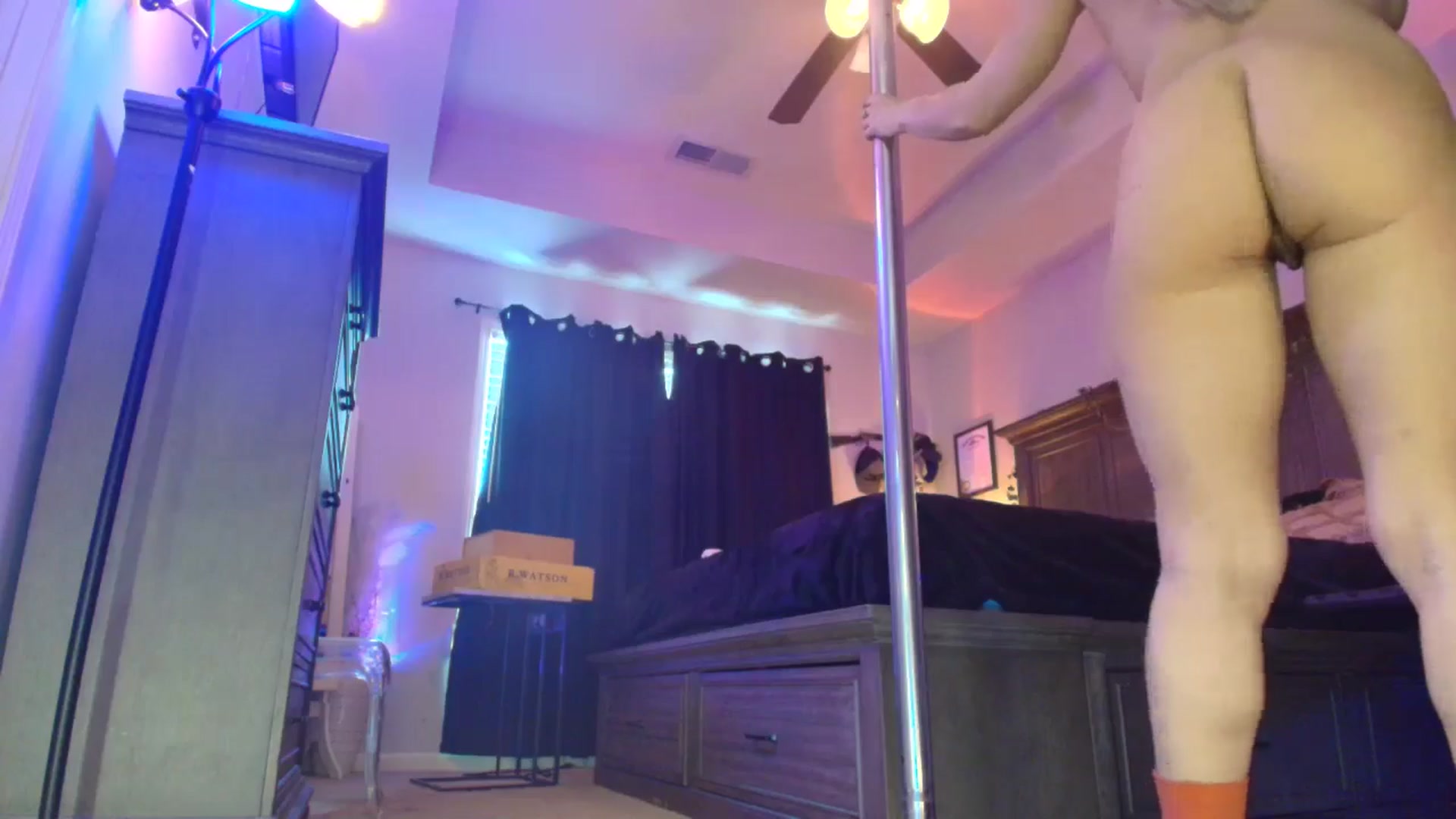 Gallery image thumbnail from TeXMilF's myfreecams stream on, 12/17/2025, 19:09 image 18 of 20