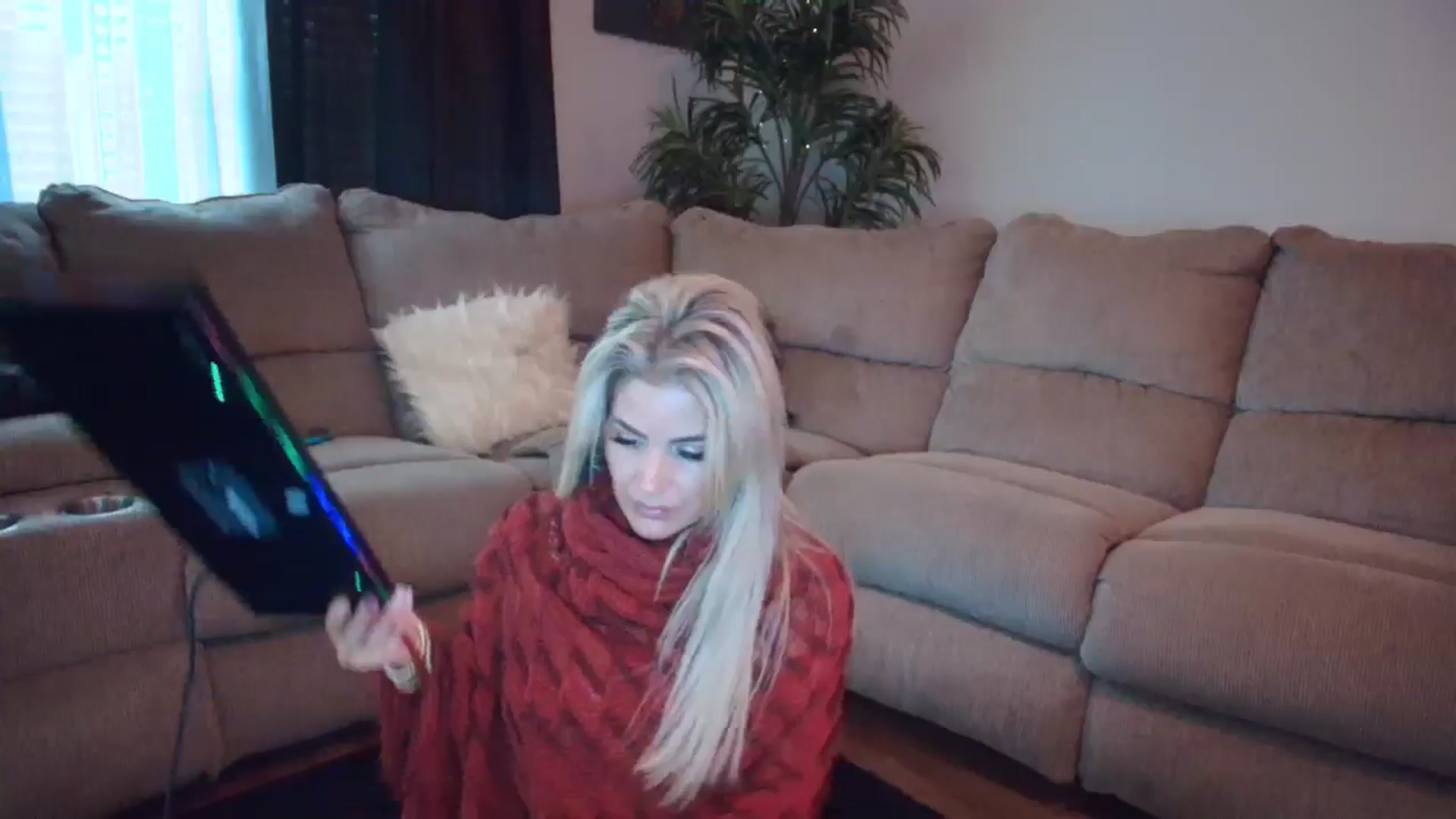 Gallery image thumbnail from TeXMilF's myfreecams stream on, 12/18/2025, 19:28 image 8 of 20