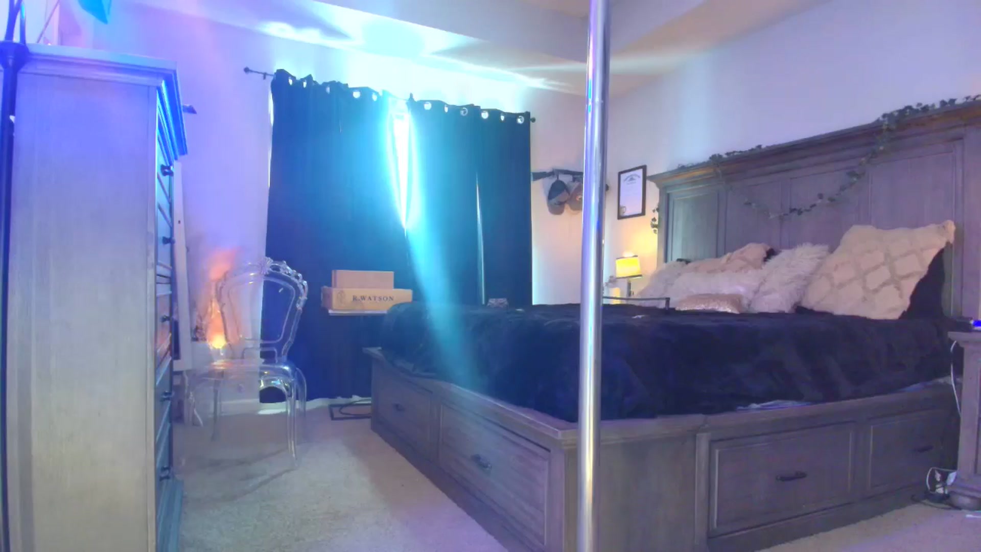 Gallery image thumbnail from TeXMilF's myfreecams stream on, 12/21/2025, 19:48 image 11 of 20