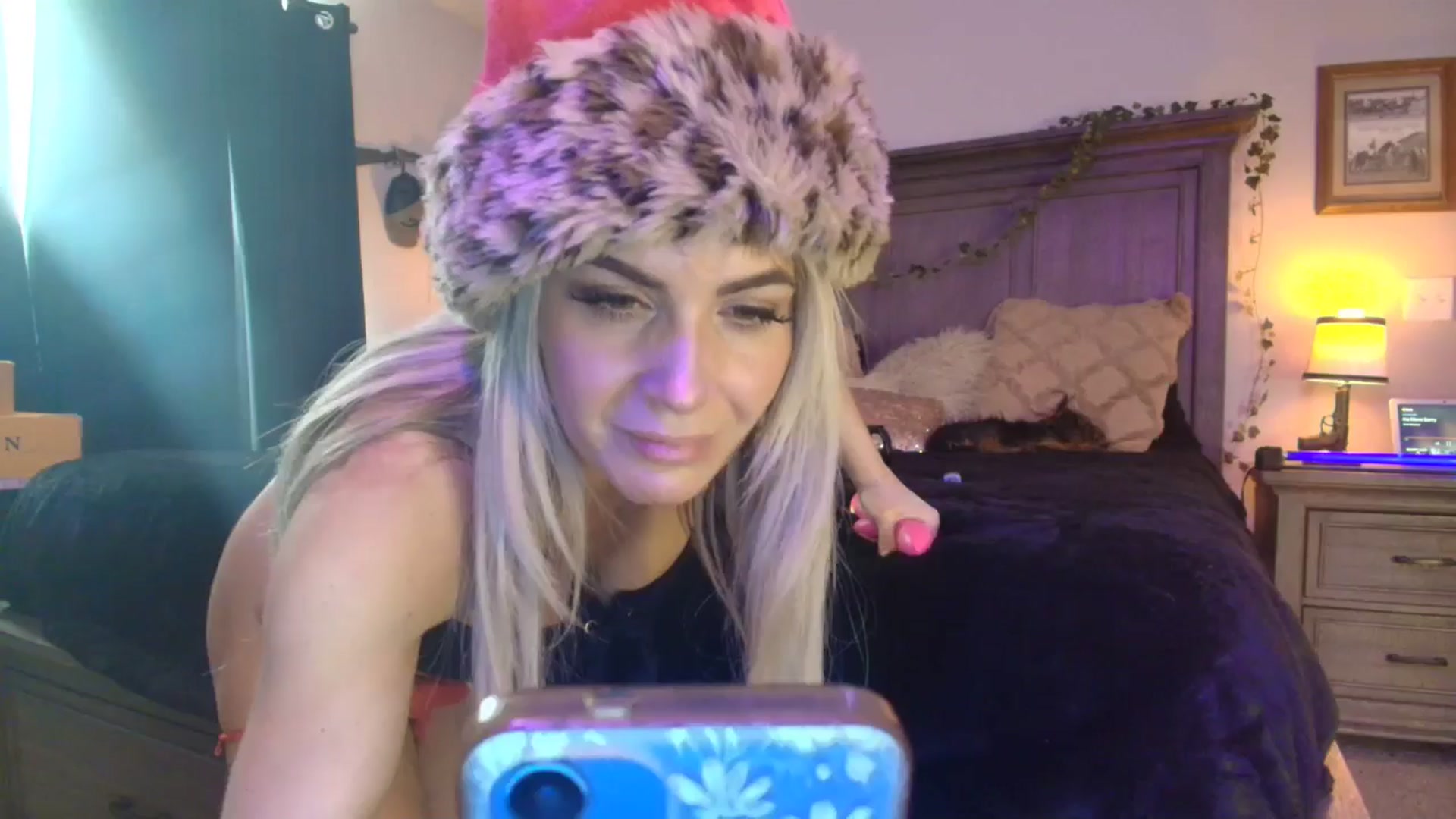 Gallery image thumbnail from TeXMilF's myfreecams stream on, 12/21/2025, 19:48 image 1 of 20