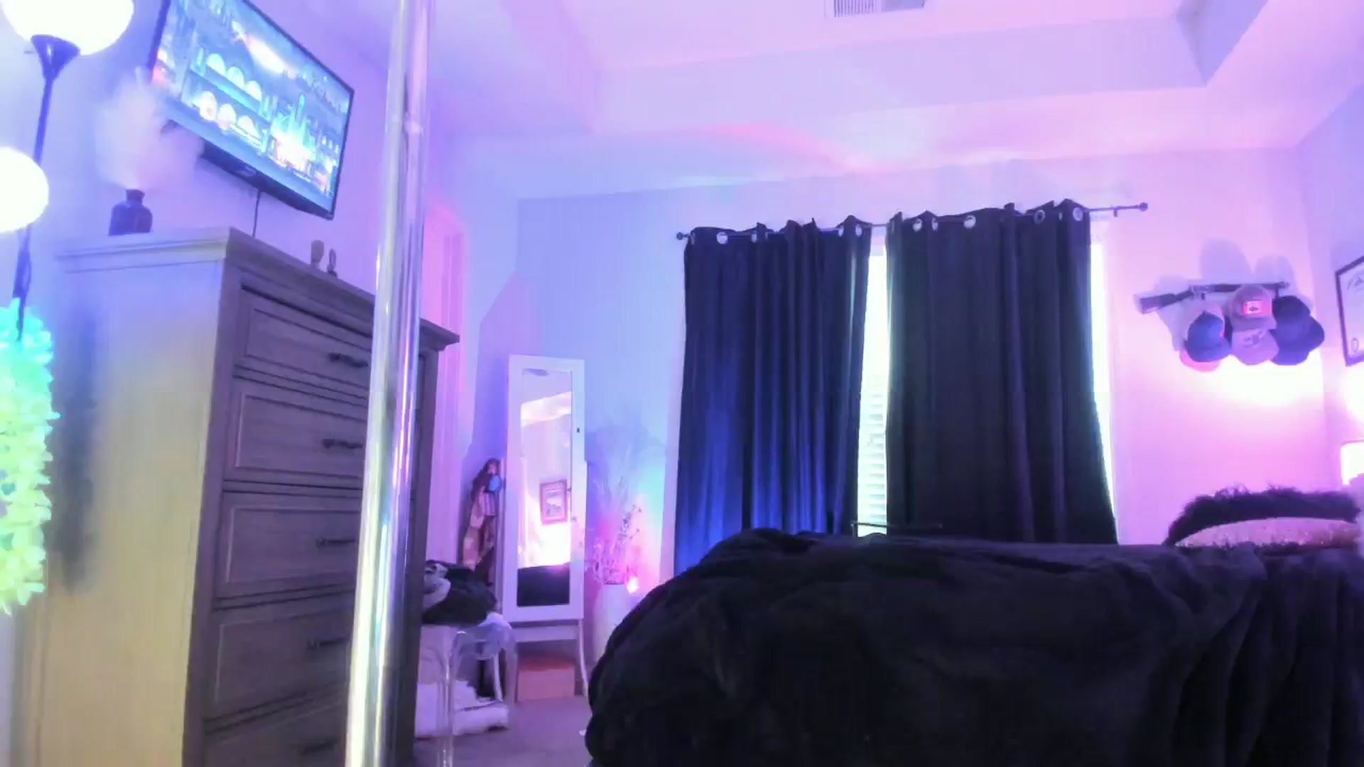 Gallery image thumbnail from TeXxxx's myfreecams stream on, 02/26/2025, 22:38 image 15 of 20