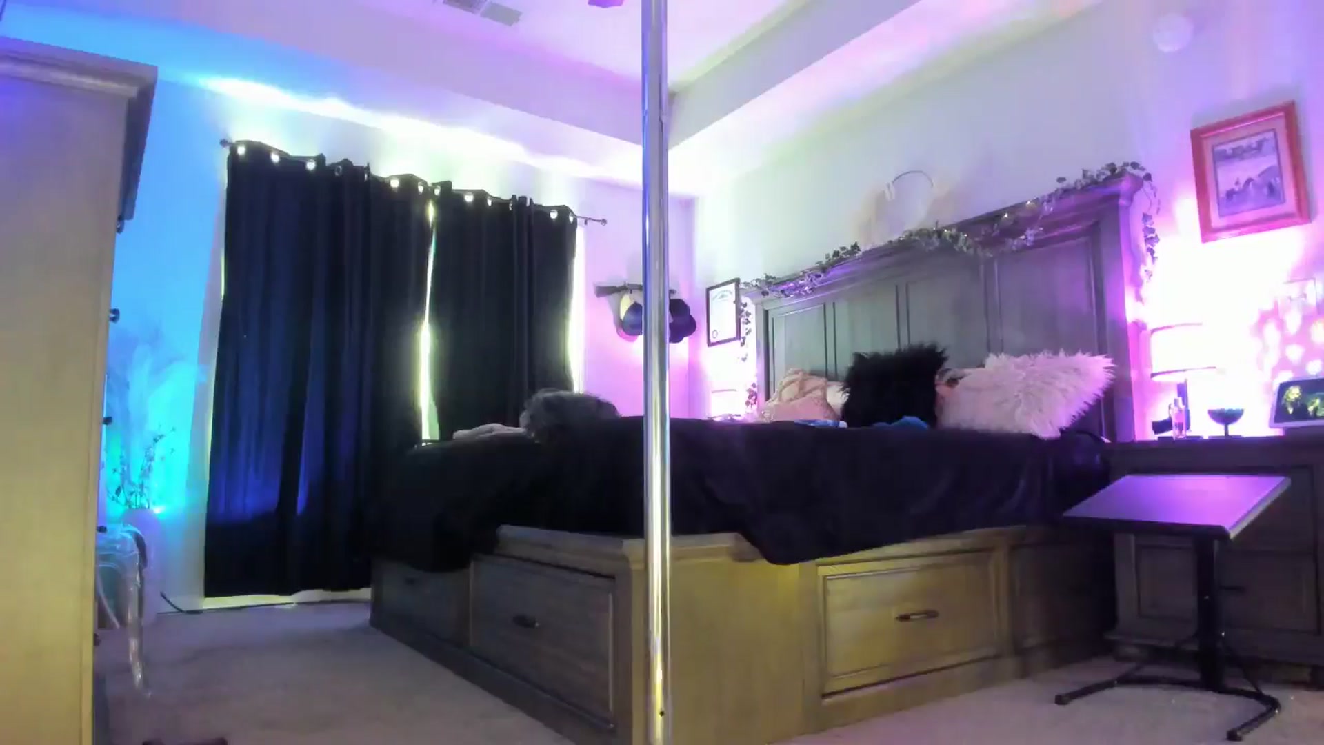 Gallery image thumbnail from TeXxxx's myfreecams stream on, 03/03/2025, 19:44 image 18 of 20