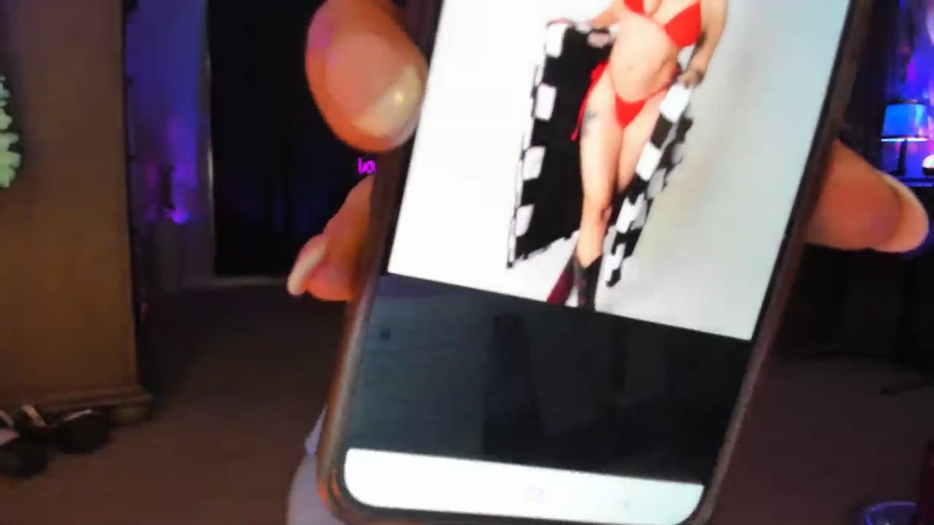 Gallery image thumbnail from TeXxxx's myfreecams stream on, 03/07/2025, 19:26 image 2 of 20