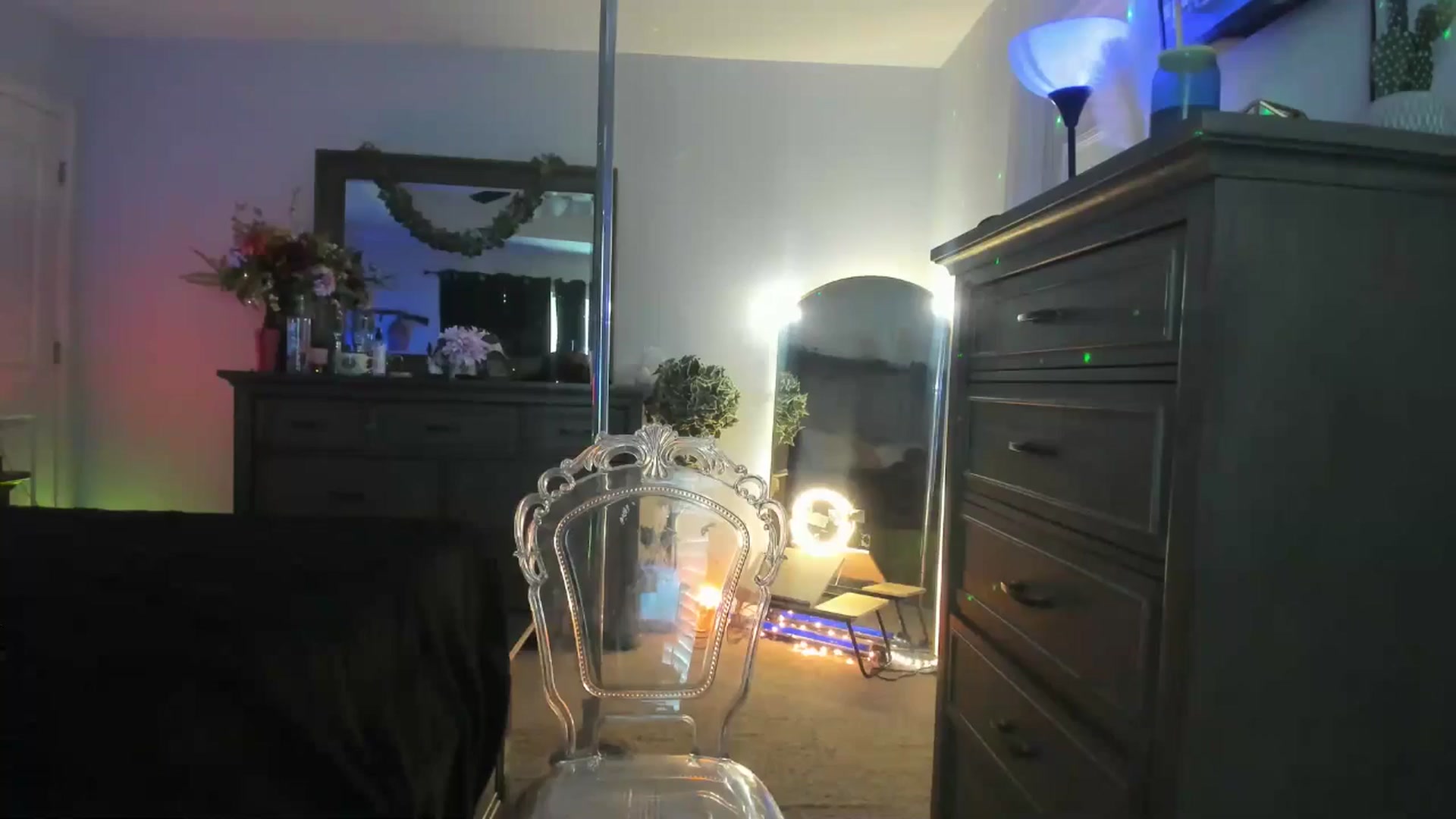 Gallery image thumbnail from TeXxxx's myfreecams stream on, 04/11/2025, 22:22 image 1 of 20
