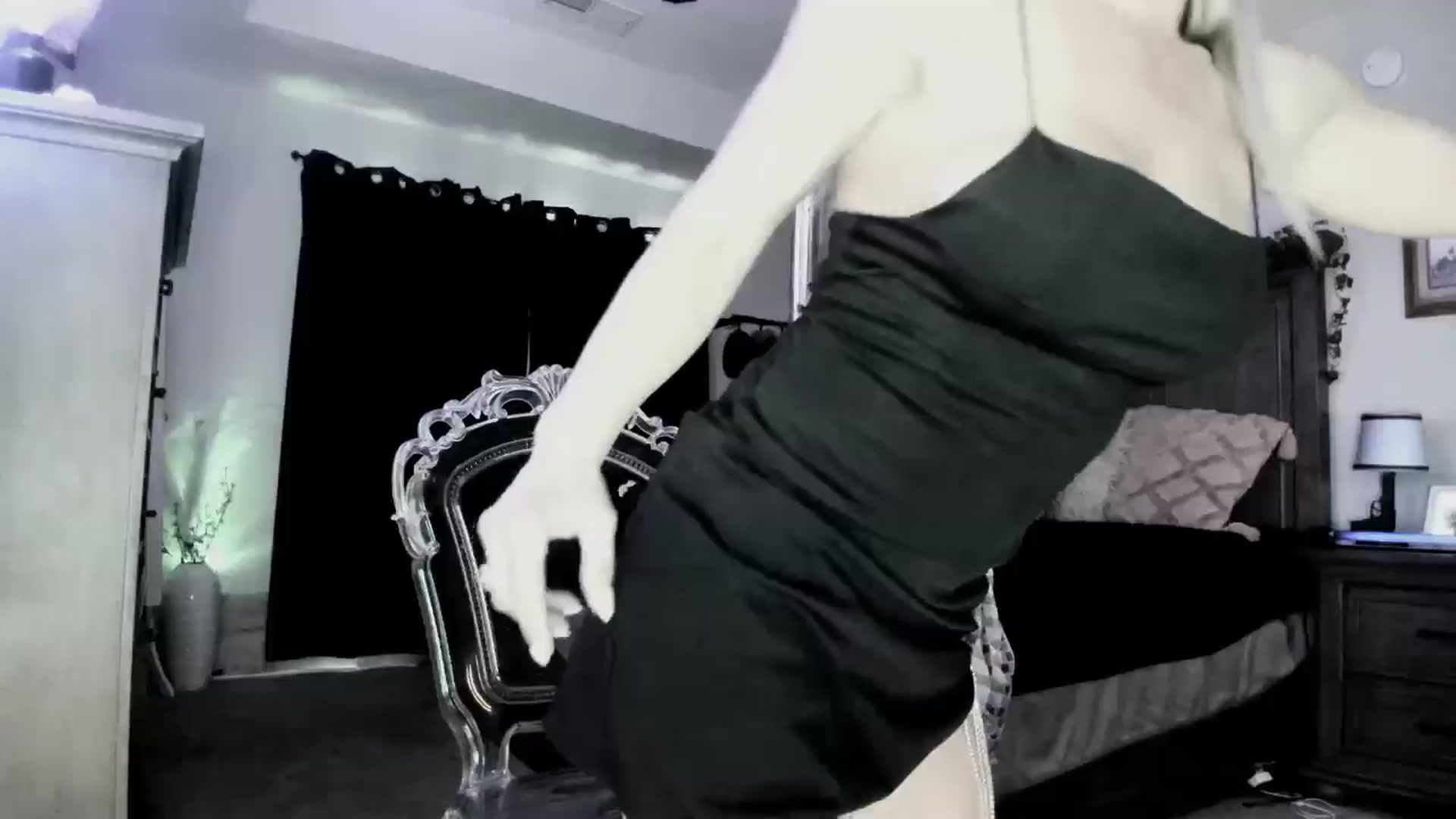 Gallery image thumbnail from TeXxxx's myfreecams stream on, 05/28/2025, 19:23 image 2 of 20