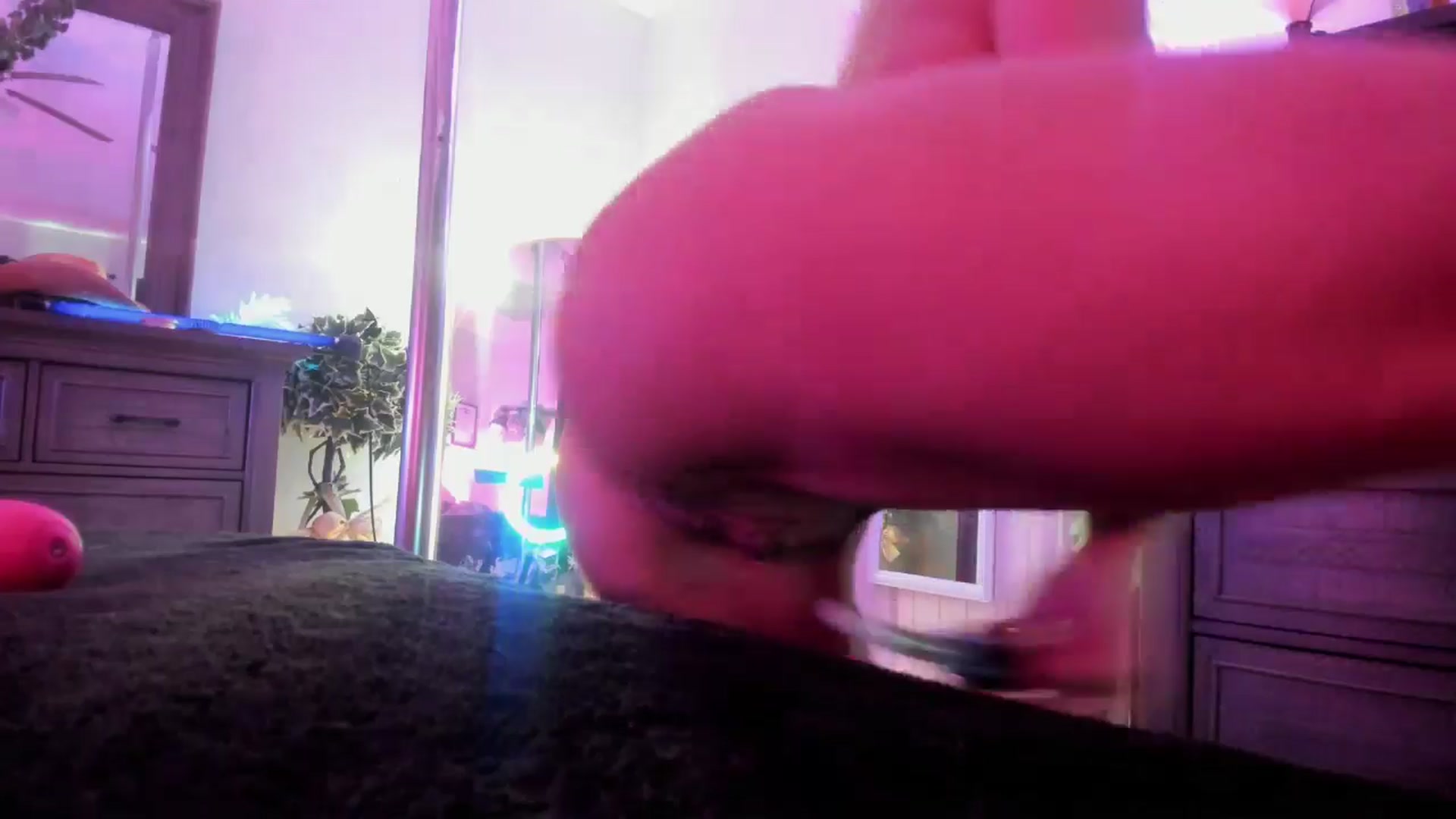 Gallery image thumbnail from TeXxxx's myfreecams stream on, 05/28/2025, 20:40 image 18 of 20