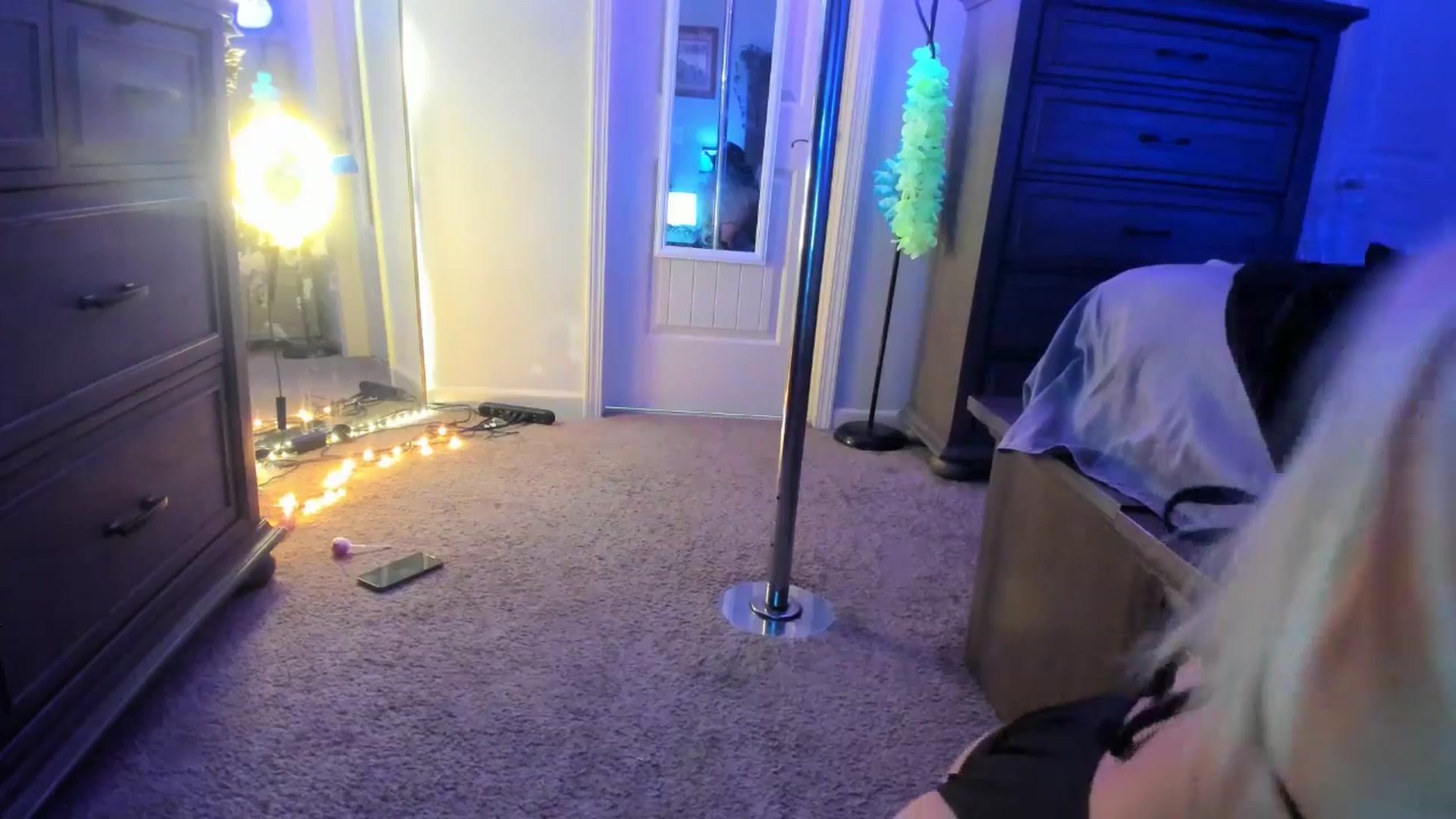 Gallery image thumbnail from TeXxxx's myfreecams stream on, 06/07/2025, 16:38 image 16 of 20