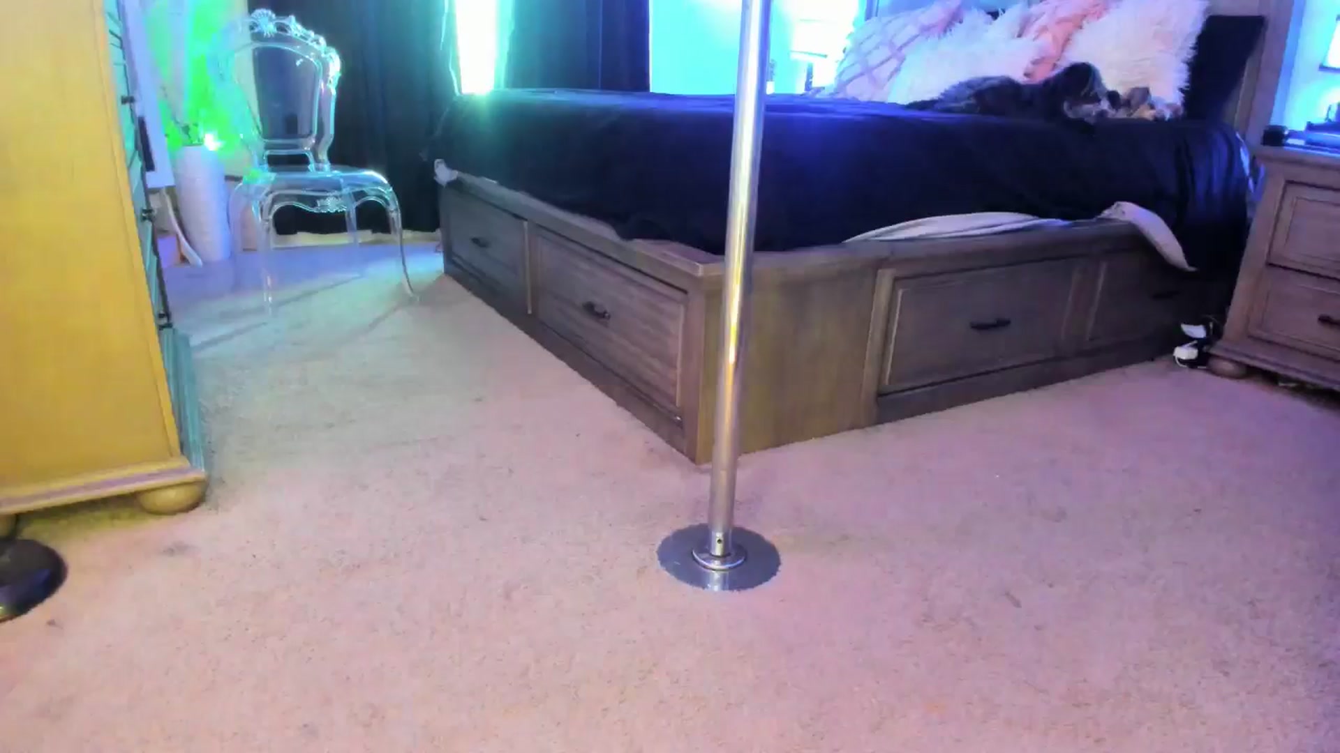 Gallery image thumbnail from TeXxxx's myfreecams stream on, 07/02/2025, 17:18 image 12 of 20