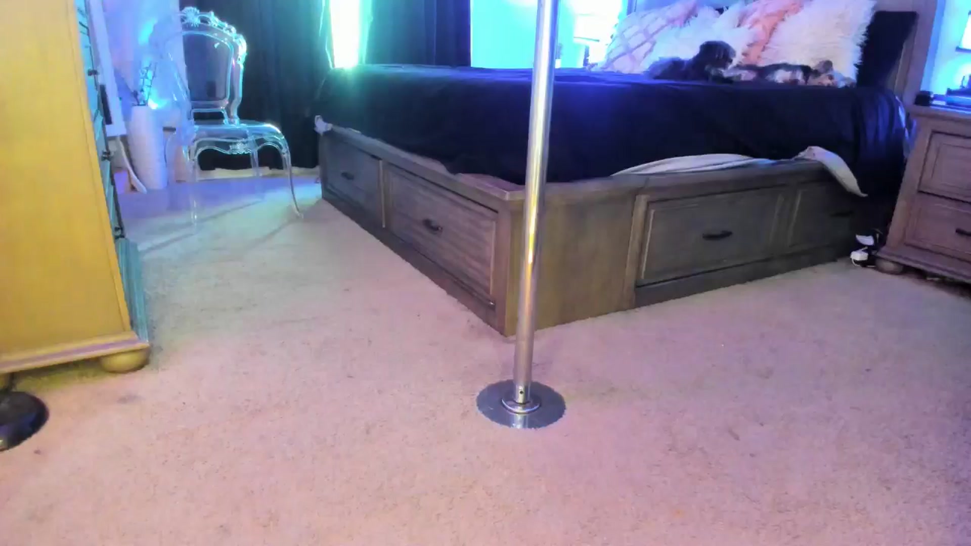 Gallery image thumbnail from TeXxxx's myfreecams stream on, 07/02/2025, 17:18 image 10 of 20