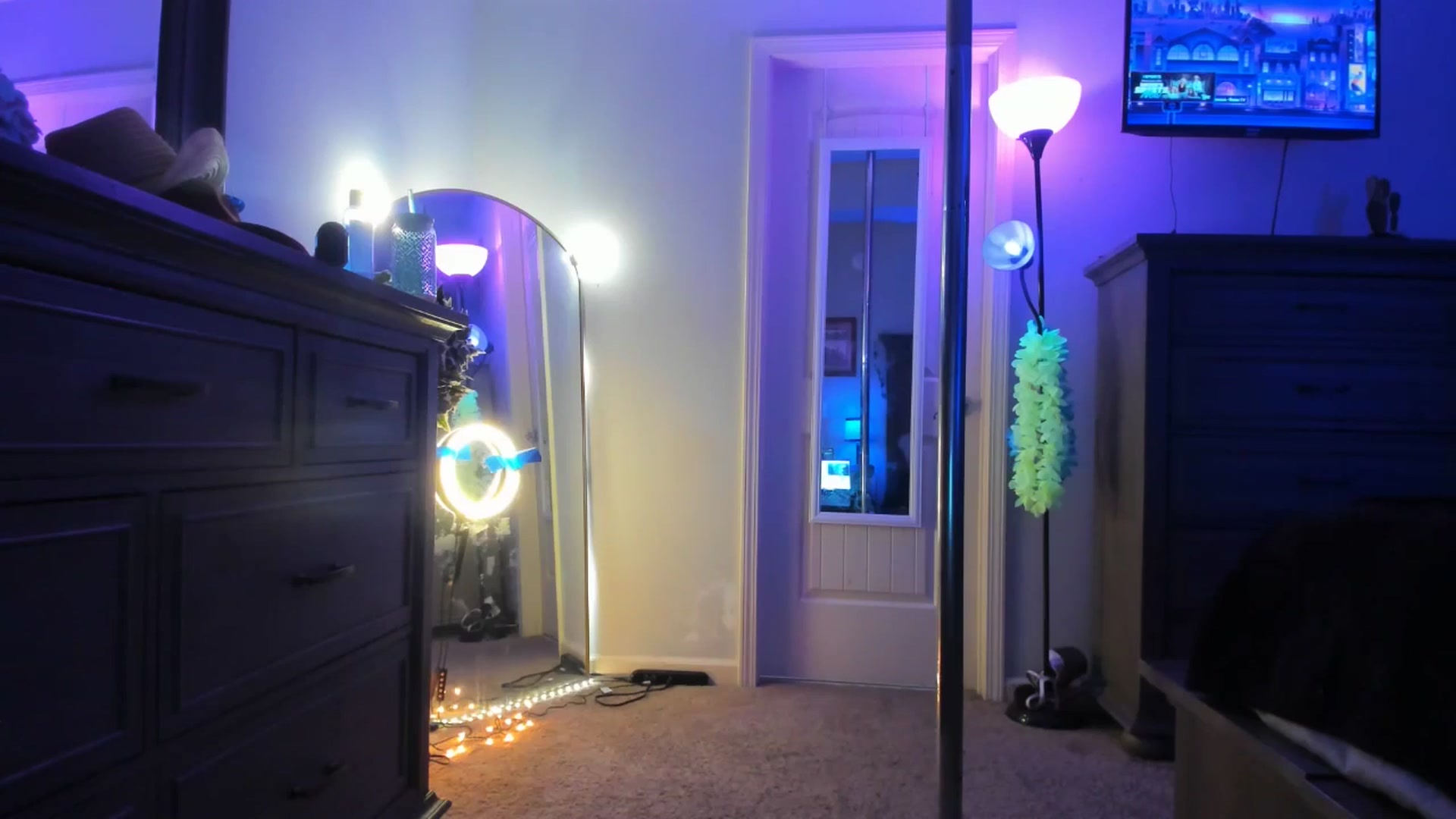 Gallery image thumbnail from TeXxxx's myfreecams stream on, 07/07/2025, 21:02 image 8 of 20