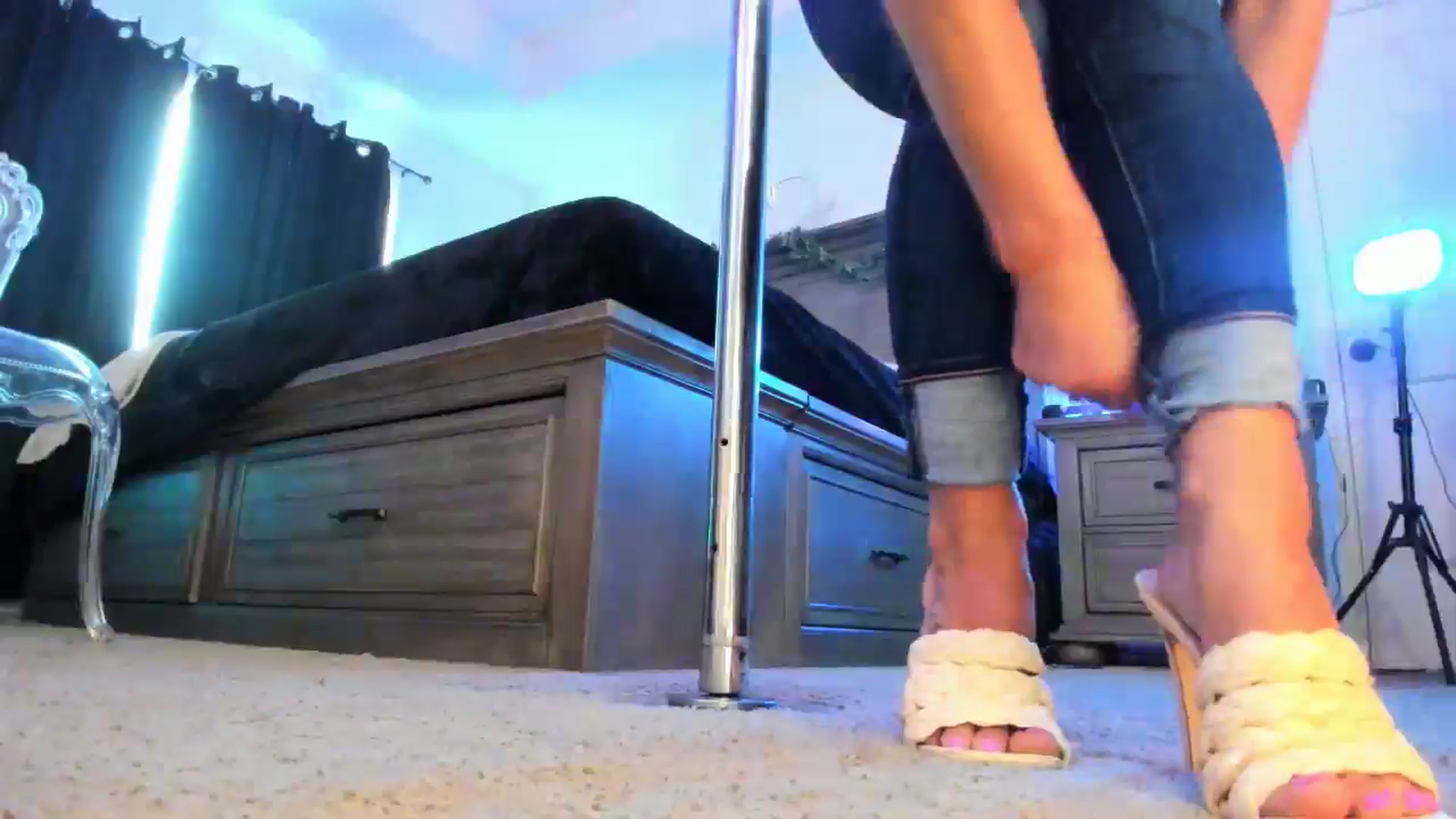 Gallery image thumbnail from TeXxxx's myfreecams stream on, 07/25/2025, 18:37 image 3 of 20