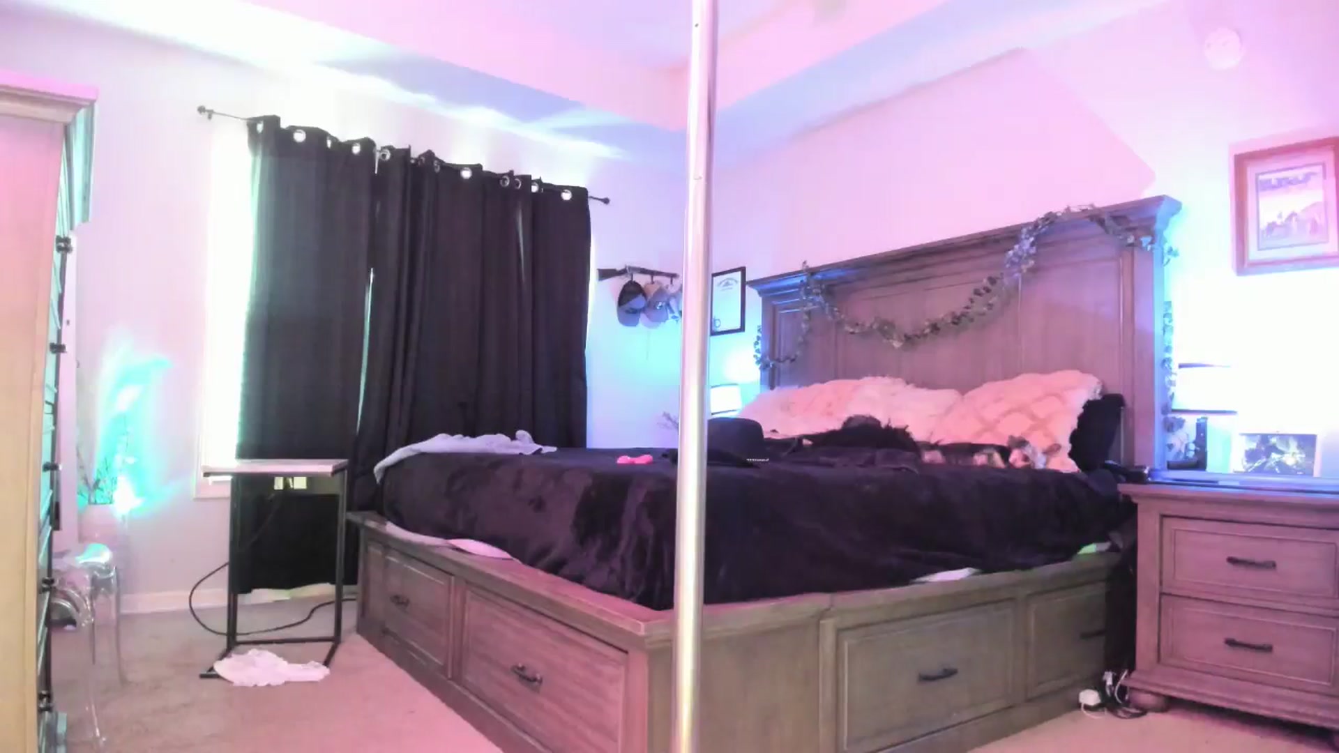 Gallery image thumbnail from TeXxxx's myfreecams stream on, 08/15/2025, 18:00 image 20 of 20