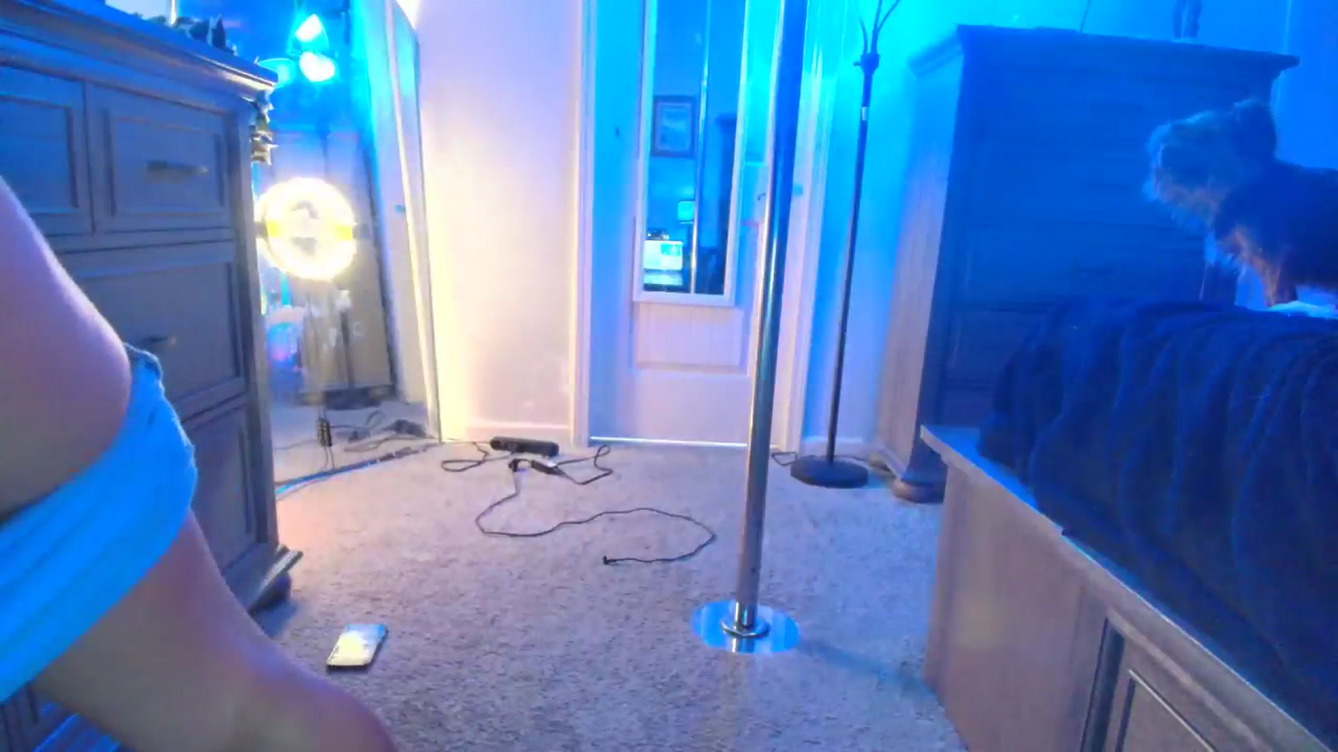 Gallery image thumbnail from TeXxxx's myfreecams stream on, 09/30/2025, 24:22 image 8 of 20