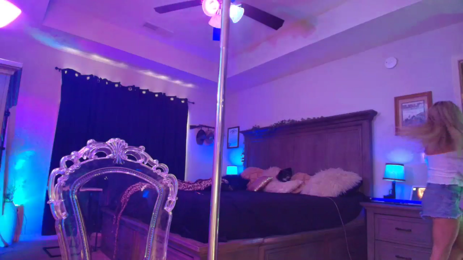 Gallery image thumbnail from TeXxxx's myfreecams stream on, 09/30/2025, 15:09 image 13 of 20