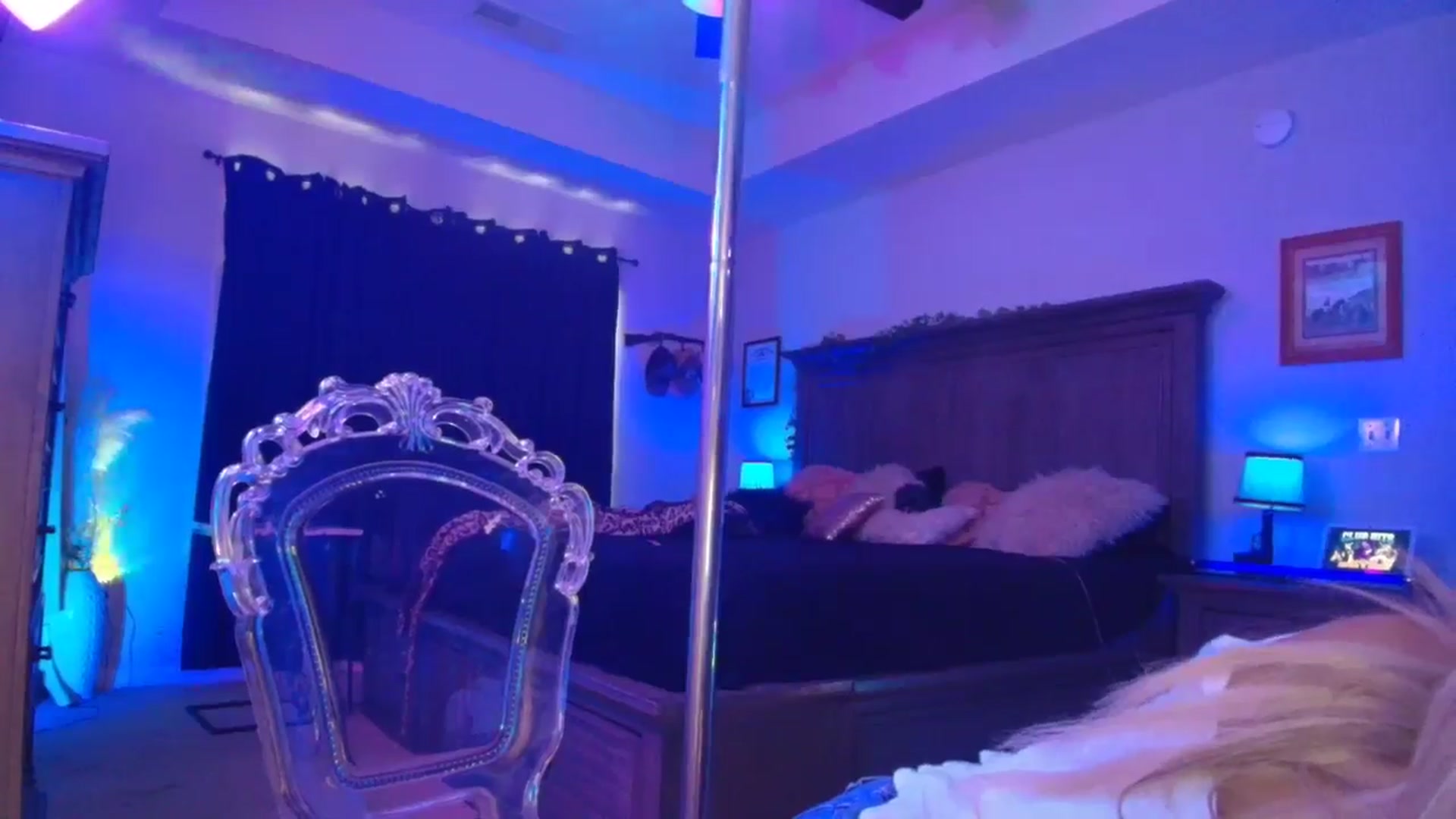 Gallery image thumbnail from TeXxxx's myfreecams stream on, 09/30/2025, 15:09 image 3 of 20