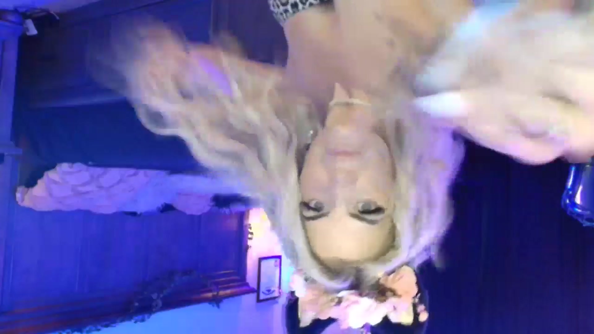 Gallery image thumbnail from TeXxxx's myfreecams stream on, 10/30/2025, 17:54 image 18 of 20