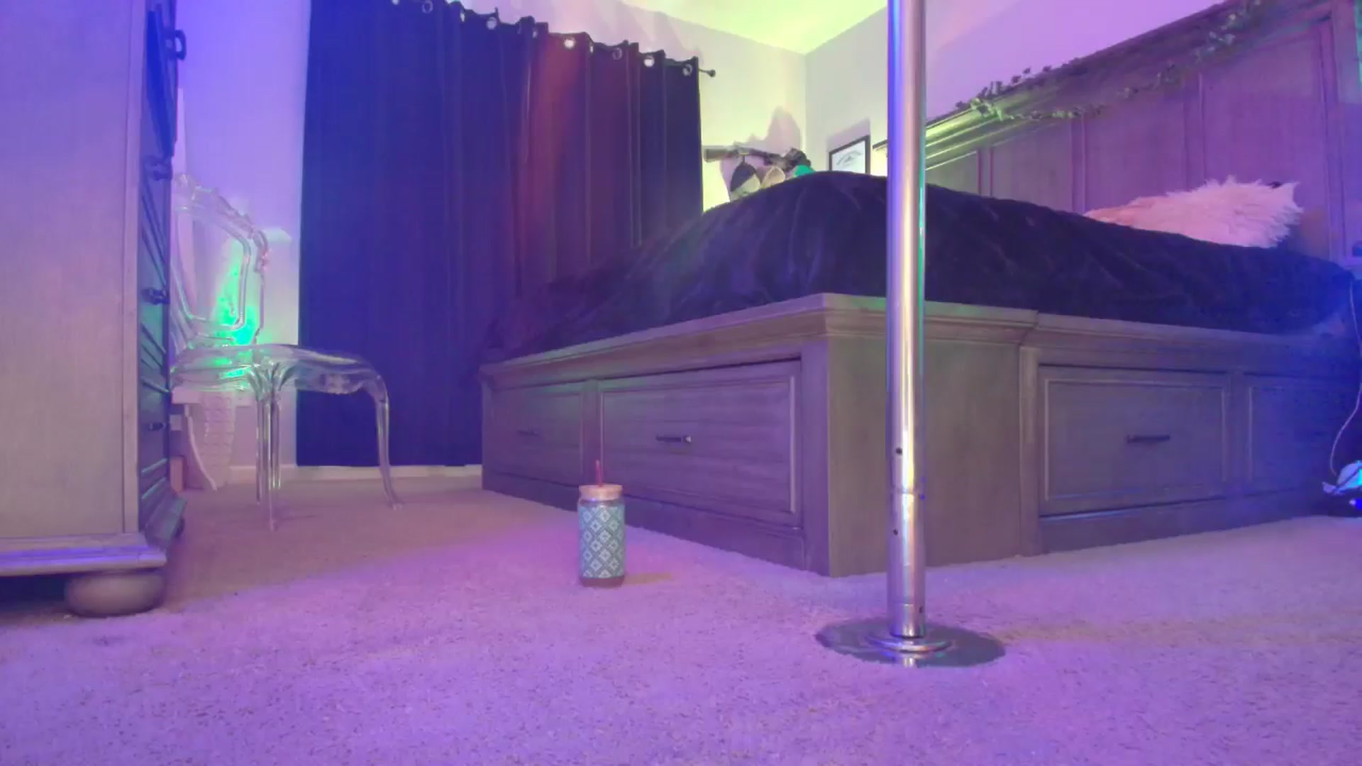Gallery image thumbnail from TeXxxx's myfreecams stream on, 11/11/2025, 21:31 image 17 of 20