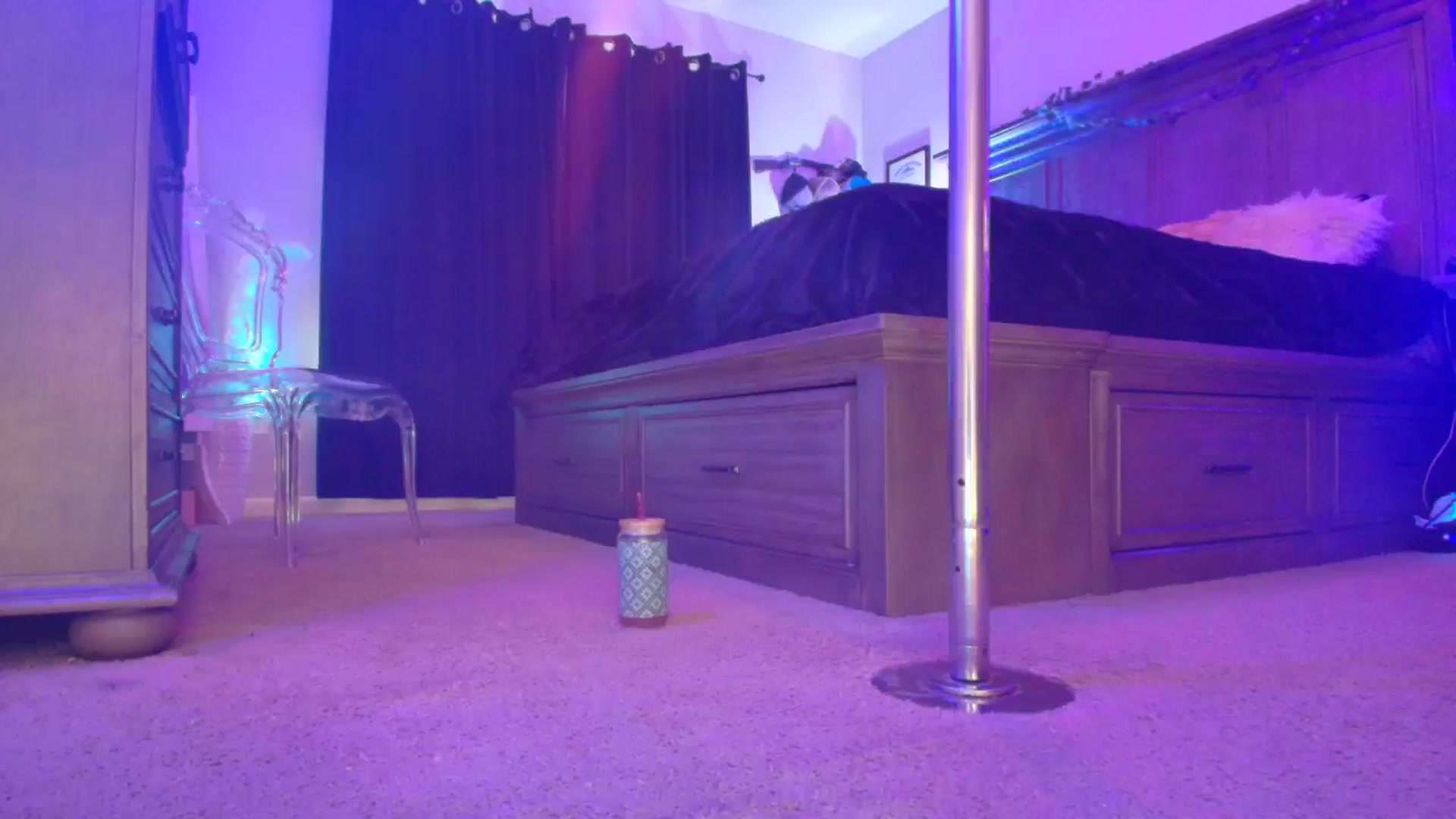 Gallery image thumbnail from TeXxxx's myfreecams stream on, 11/11/2025, 21:31 image 19 of 20