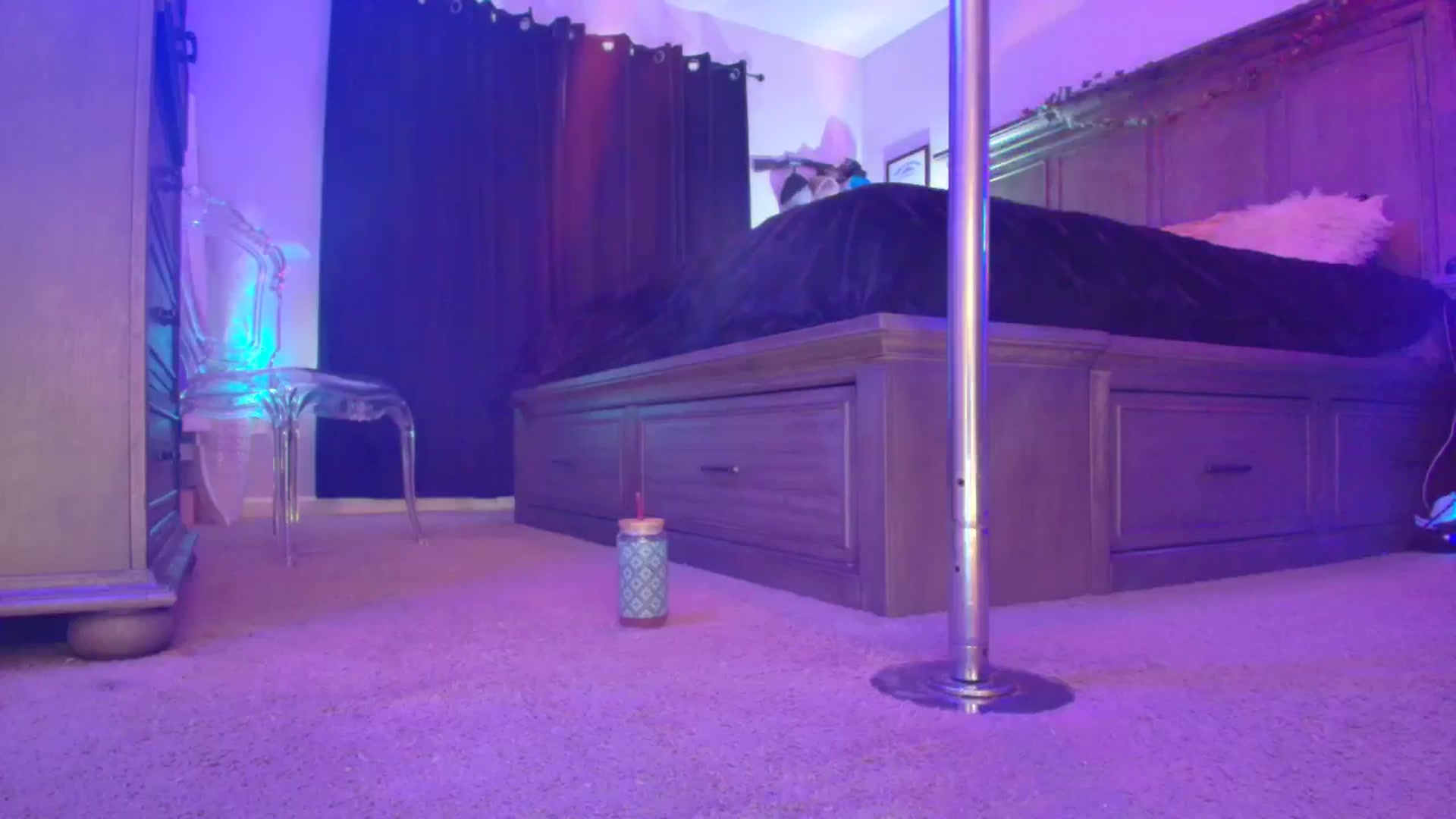 Gallery image thumbnail from TeXxxx's myfreecams stream on, 11/11/2025, 21:31 image 6 of 20