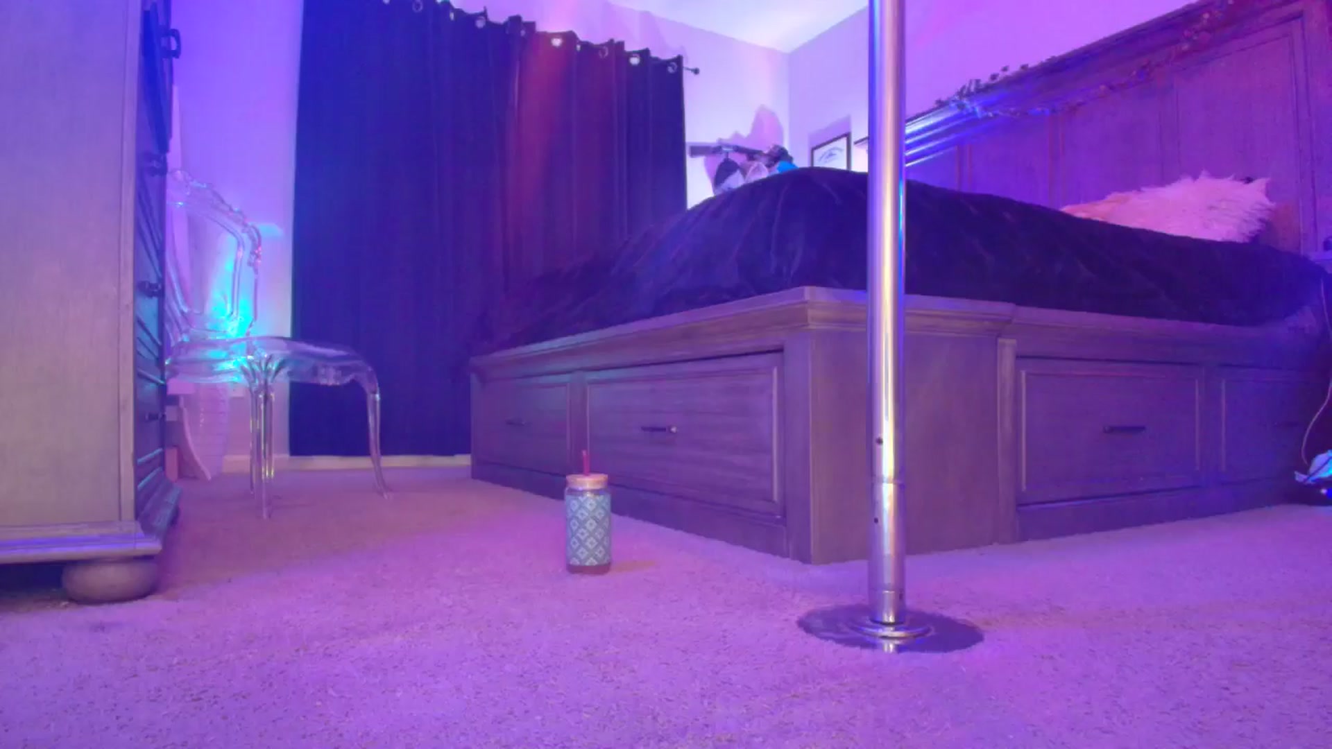 Gallery image thumbnail from TeXxxx's myfreecams stream on, 11/11/2025, 21:31 image 11 of 20