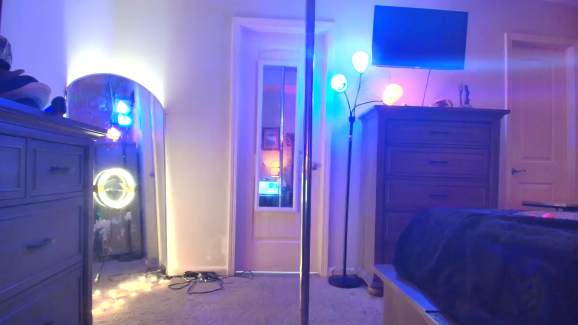 Gallery image thumbnail from TeXxxx's myfreecams stream on, 11/24/2025, 24:58 image 3 of 20