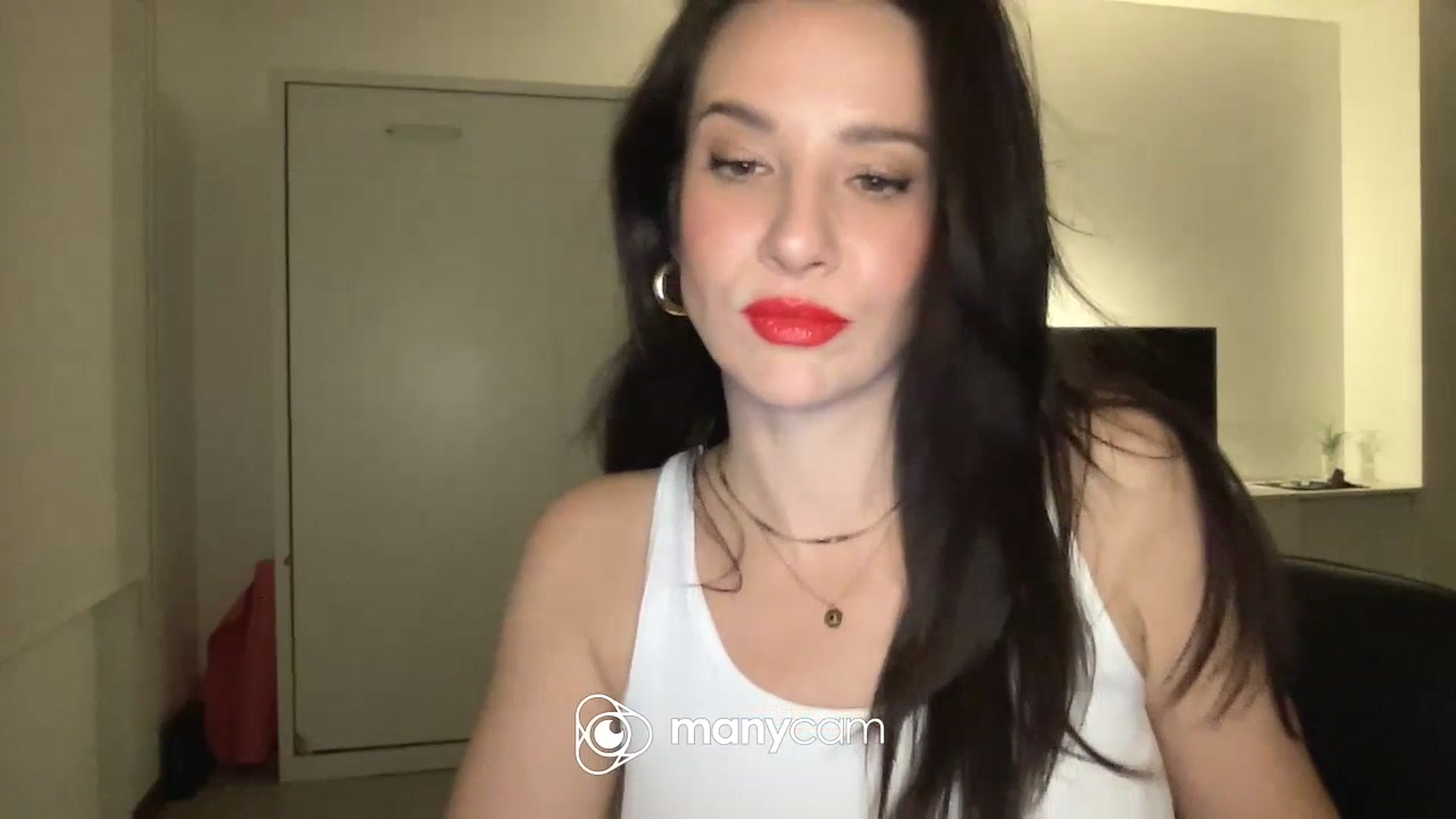 Gallery image thumbnail from TeaHeart's myfreecams stream on, 07/01/2023, 02:44 image 15 of 20