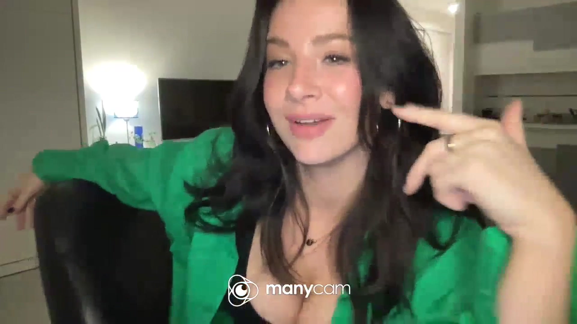 Gallery image thumbnail from TeaHeart's myfreecams stream on, 07/11/2023, 01:20 image 17 of 20
