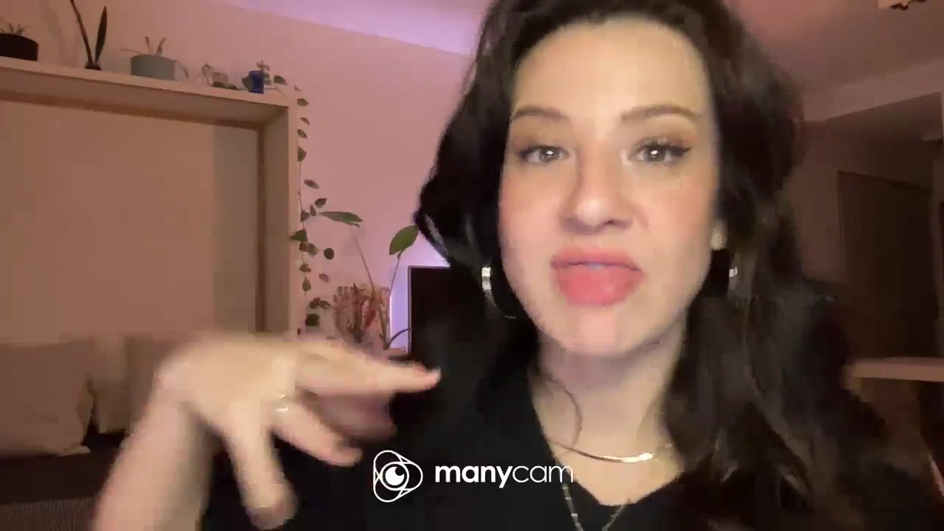 Gallery image thumbnail from TeaHeart's myfreecams stream on, 09/14/2023, 03:50 image 18 of 20