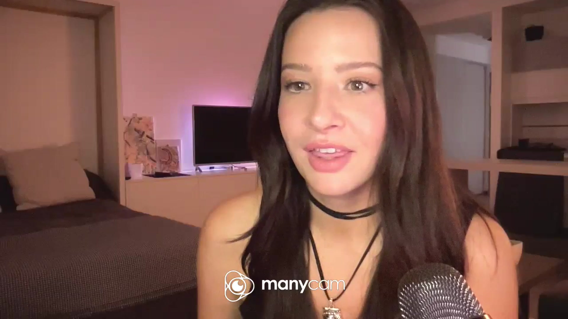 Gallery image thumbnail from TeaHeart's myfreecams stream on, 04/26/2024, 03:42 image 6 of 20