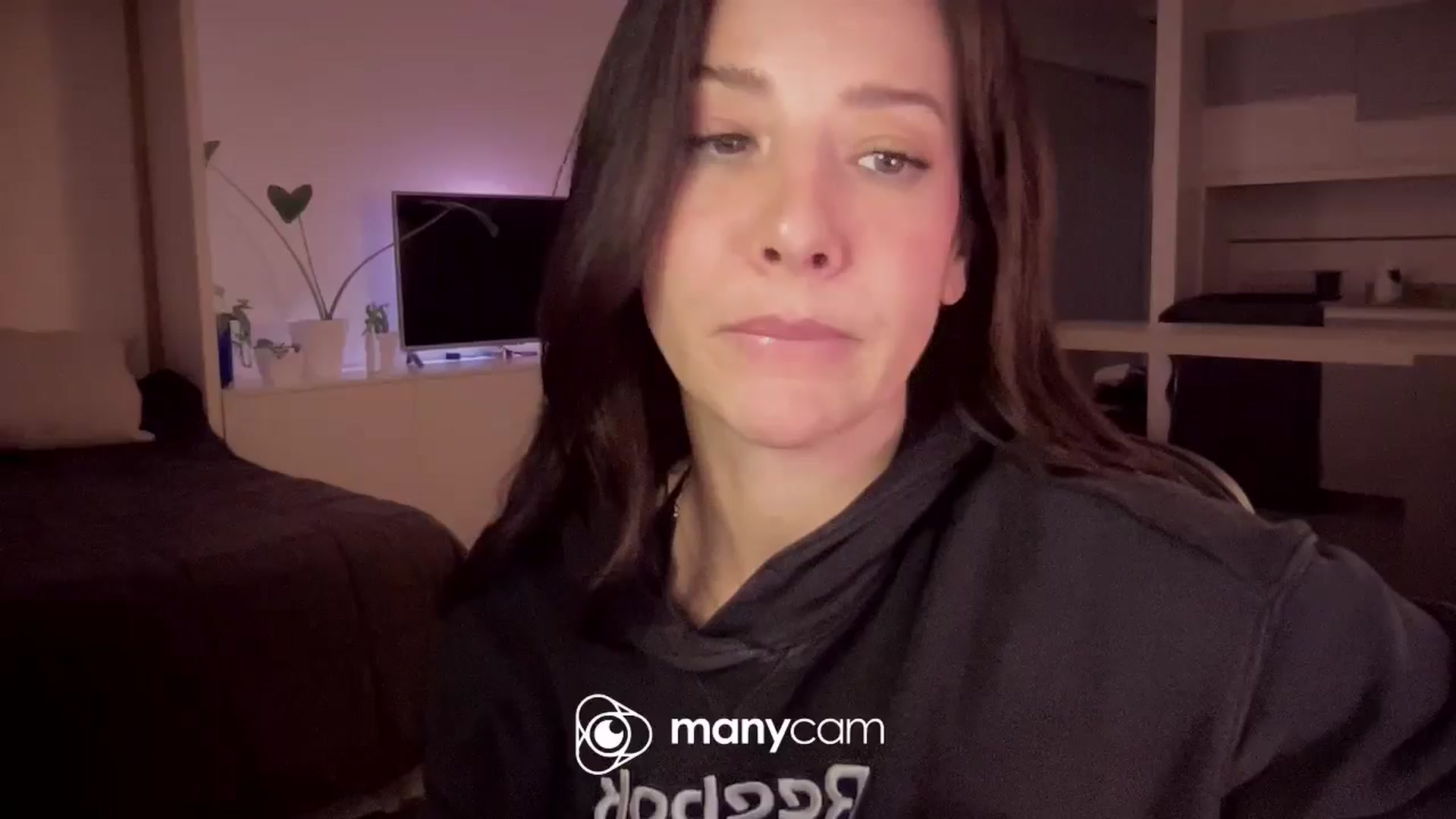 Gallery image thumbnail from TeaHeart's myfreecams stream on, 06/12/2024, 02:57 image 18 of 20