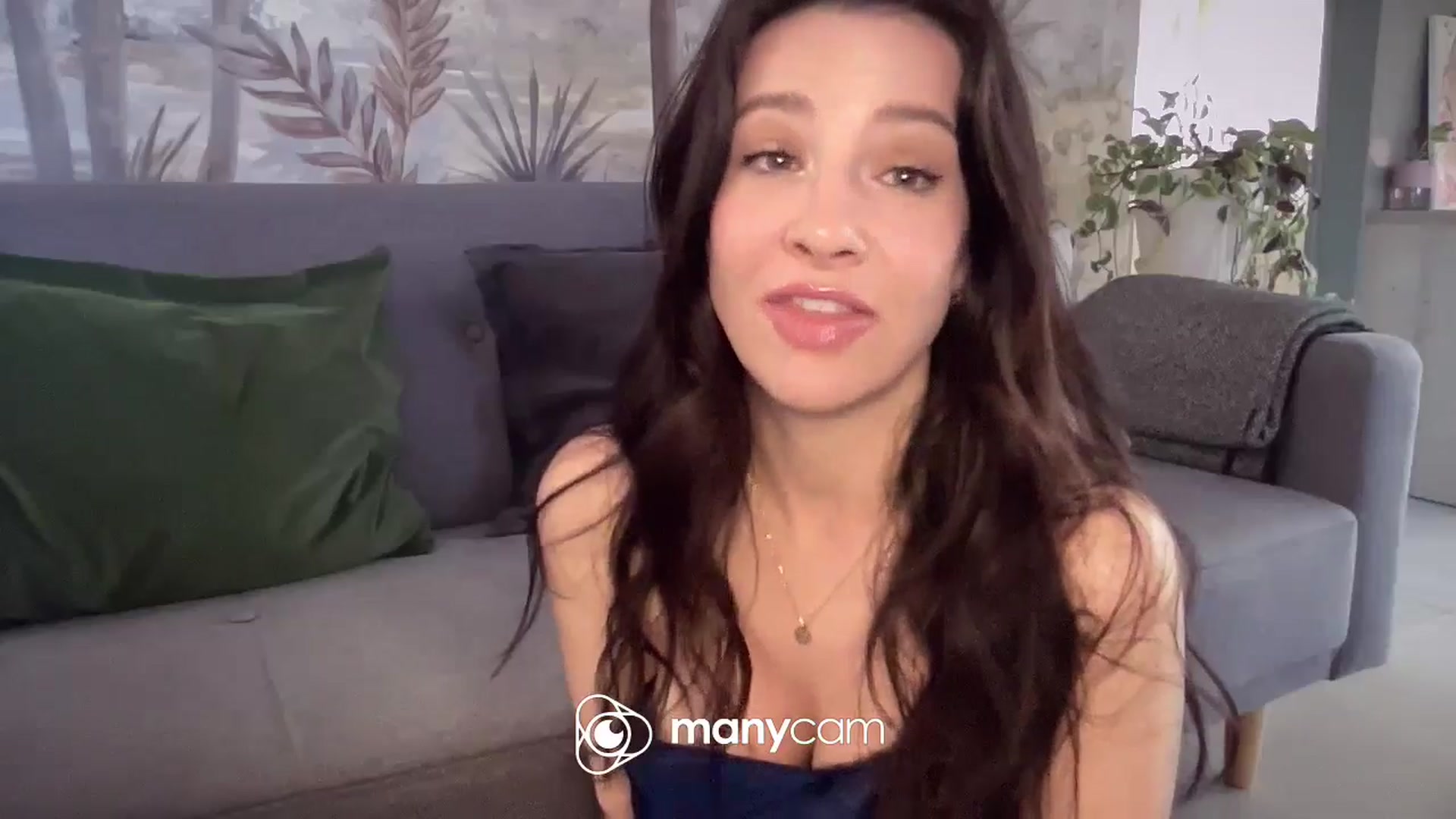 Gallery image thumbnail from TeaHeart's myfreecams stream on, 09/15/2024, 24:08 image 2 of 20