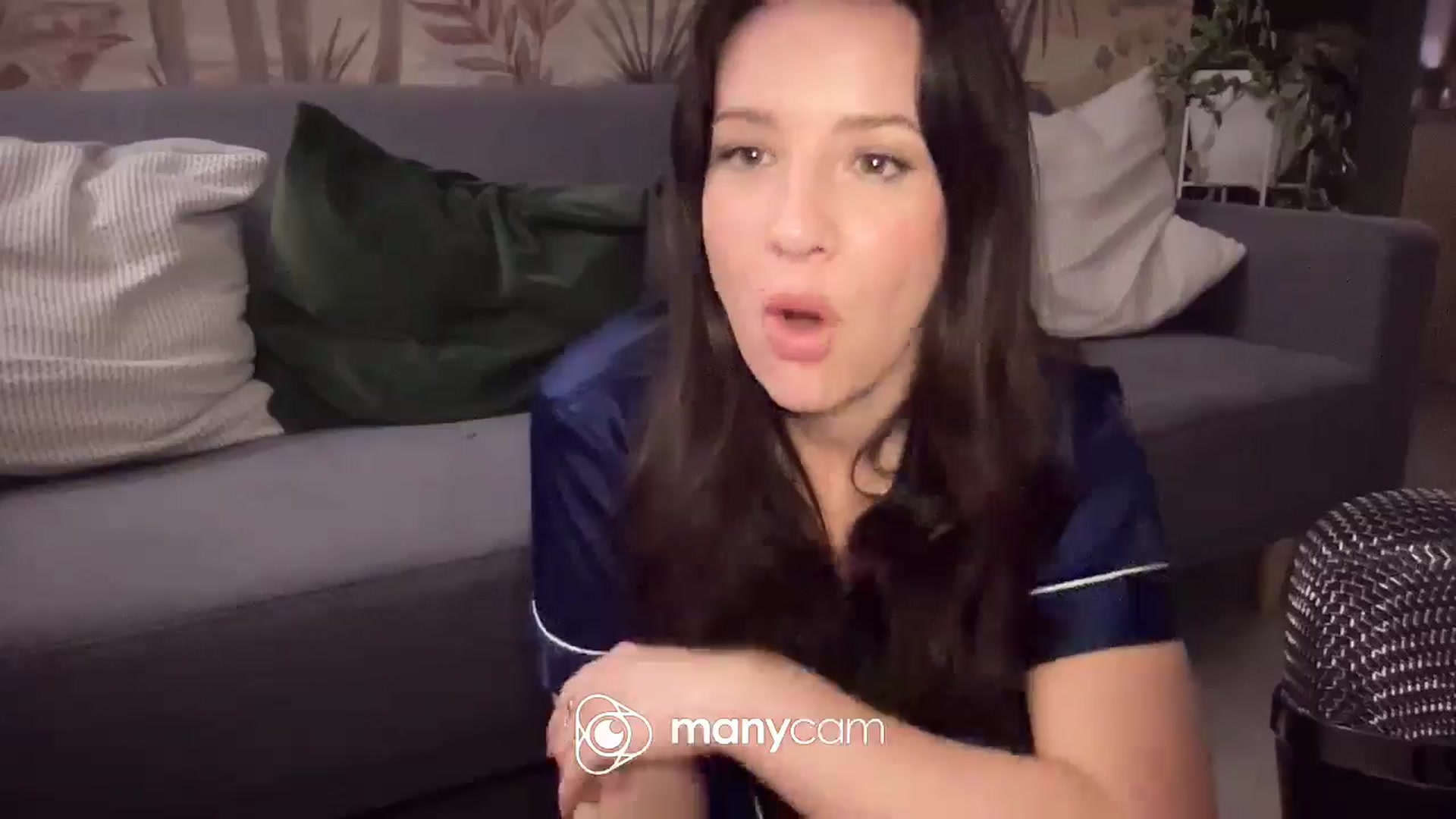 Gallery image thumbnail from TeaHeart's myfreecams stream on, 09/16/2024, 02:03 image 9 of 20