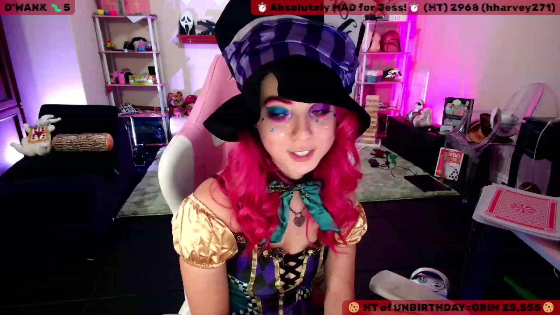 Gallery image thumbnail from TeaParty's myfreecams stream on, 11/18/2023, 07:42 image 9 of 20