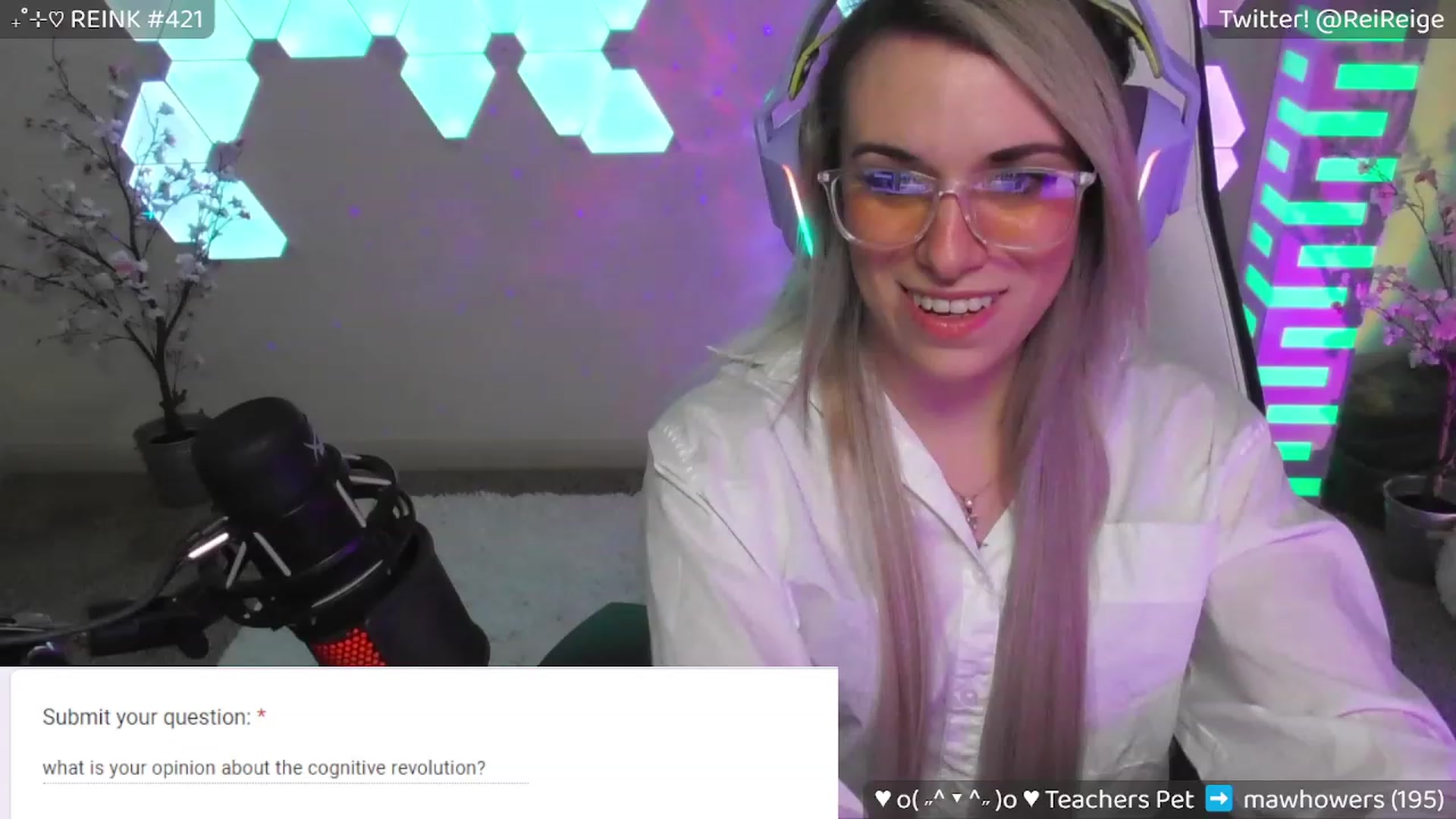 Gallery image thumbnail from TeacherReige's myfreecams stream on, 04/08/2023, 11:24 image 1 of 20