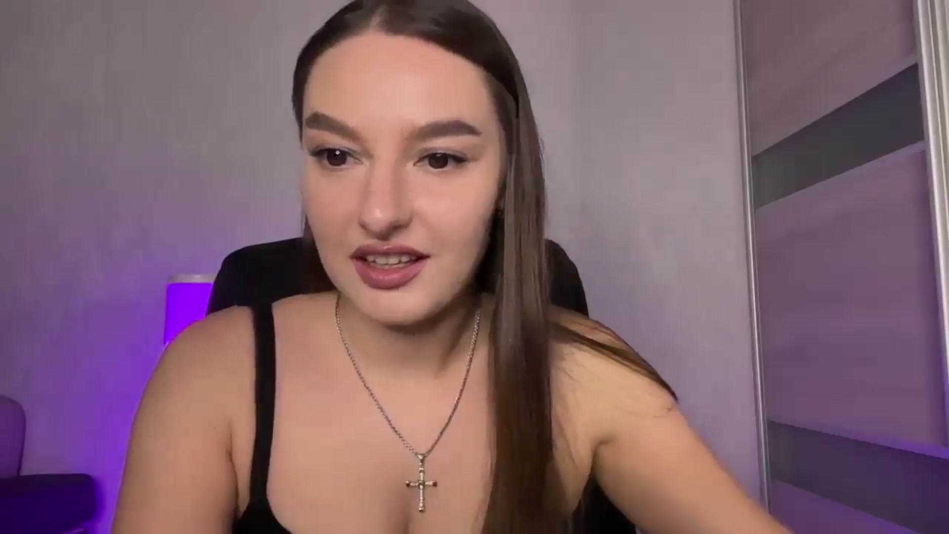 Gallery image thumbnail from Teaiaa's myfreecams stream on, 06/23/2025, 13:07 image 16 of 20