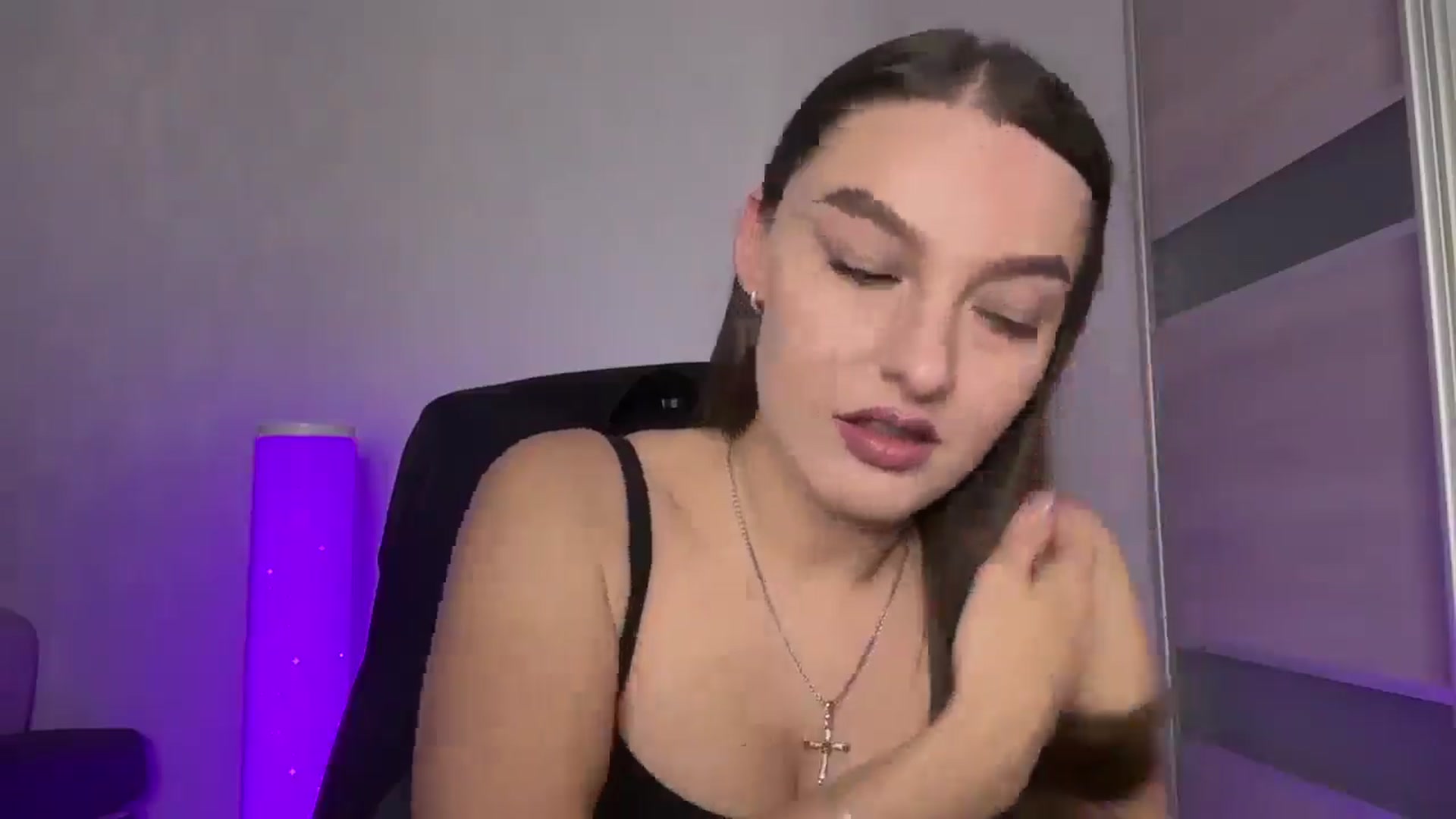 Gallery image thumbnail from Teaiaa's myfreecams stream on, 06/23/2025, 13:07 image 5 of 20