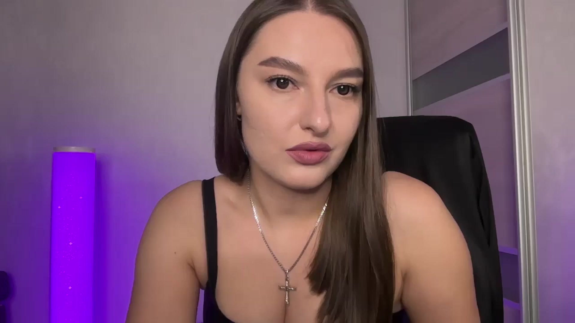 Gallery image thumbnail from Teaiaa's myfreecams stream on, 06/23/2025, 14:07 image 7 of 20