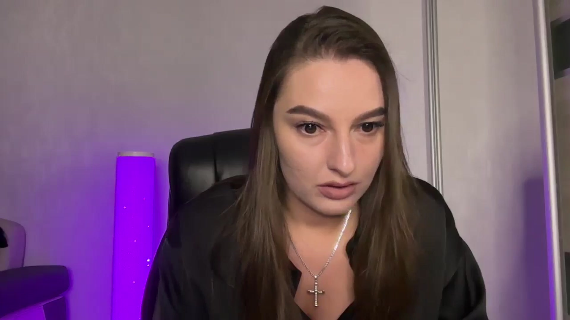 Gallery image thumbnail from Teaiaa's myfreecams stream on, 07/16/2025, 13:48 image 2 of 20