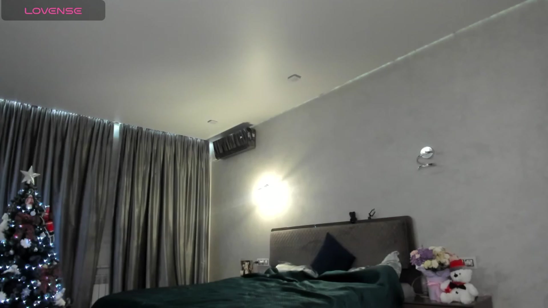 Gallery image thumbnail from TeaseK's myfreecams stream on, 01/06/2024, 21:51 image 11 of 20