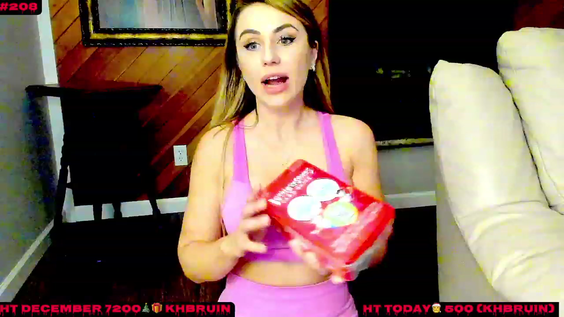 Gallery image thumbnail from TeaseMe_N's myfreecams stream on, 12/18/2022, 03:12 image 6 of 20