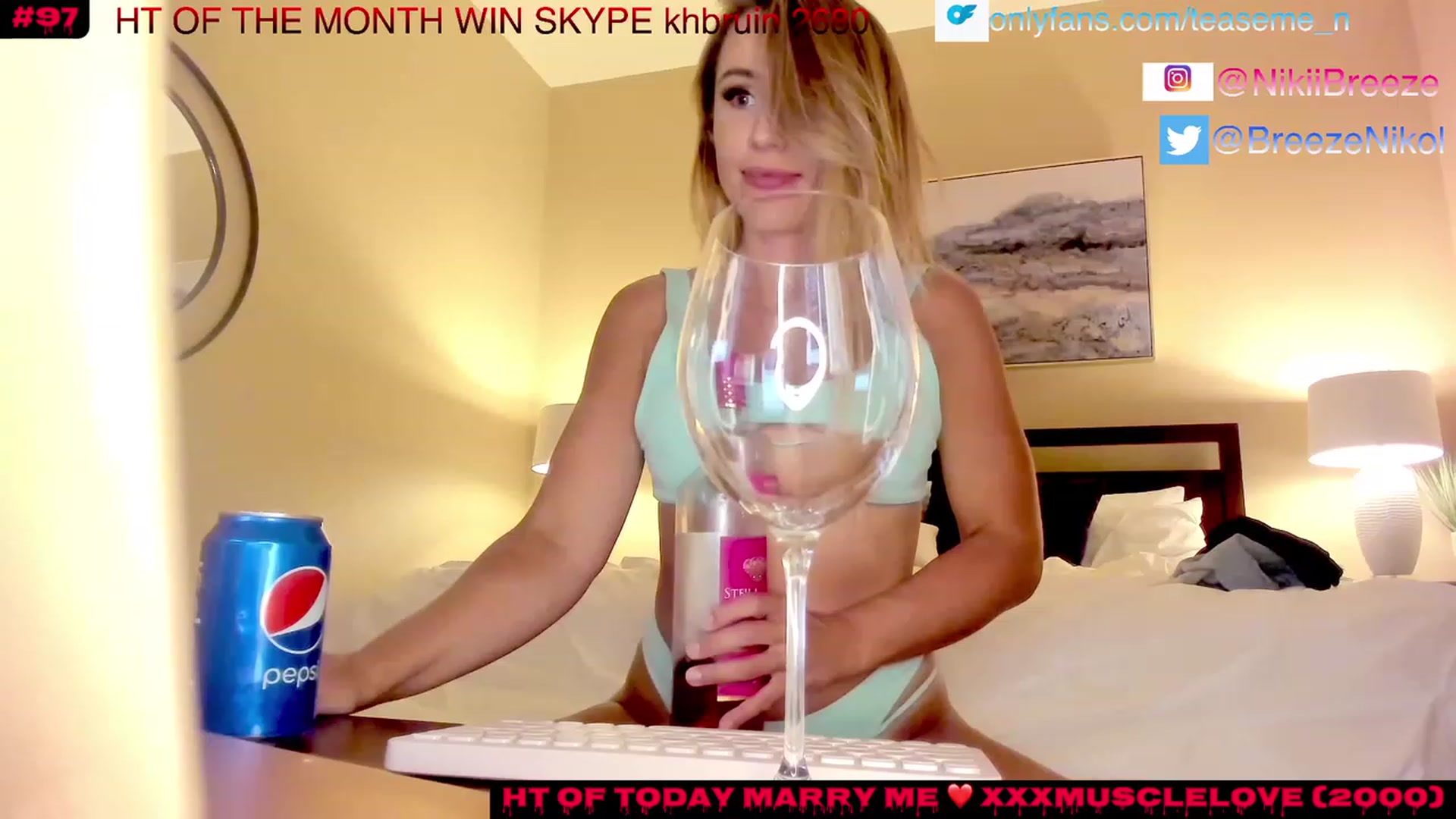 Gallery image thumbnail from TeaseMe_N's myfreecams stream on, 06/04/2023, 04:18 image 11 of 20