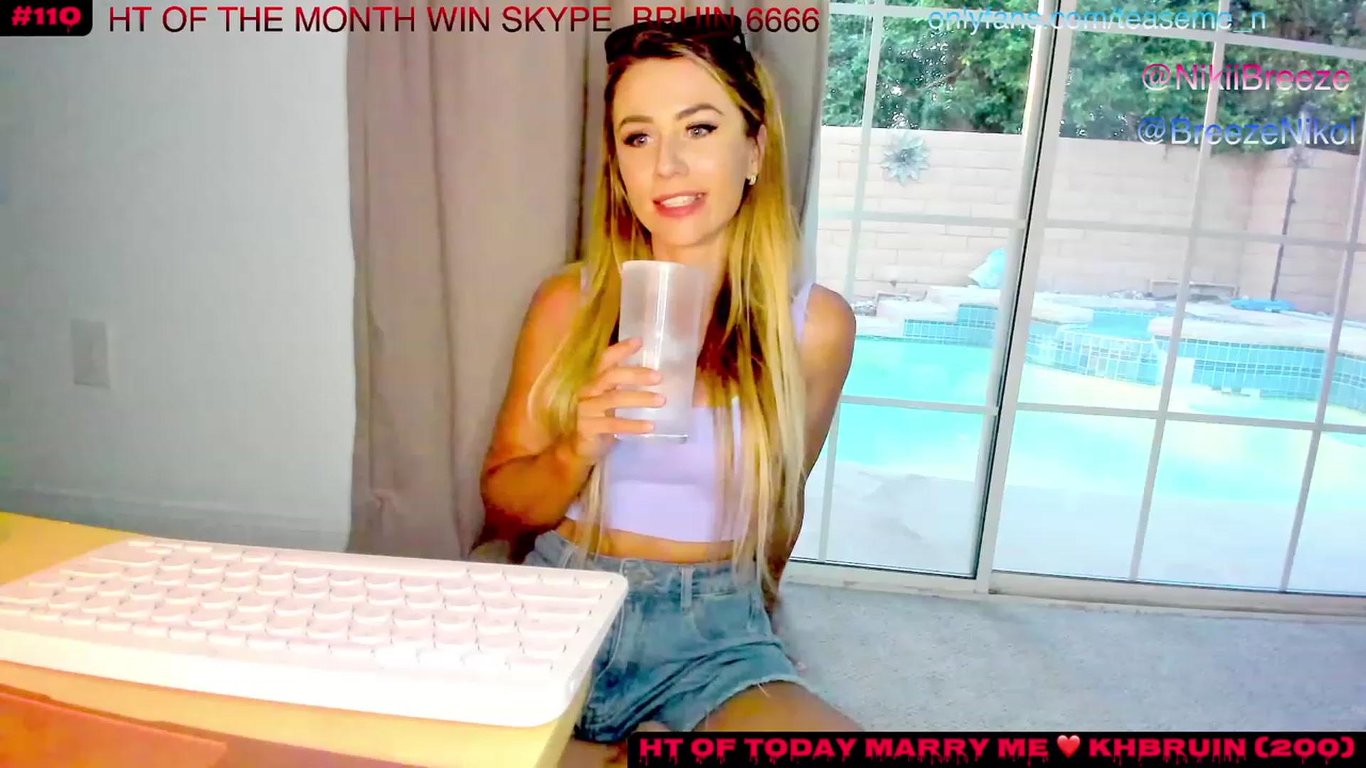 Gallery image thumbnail from TeaseMe_N's myfreecams stream on, 06/10/2023, 03:24 image 14 of 20