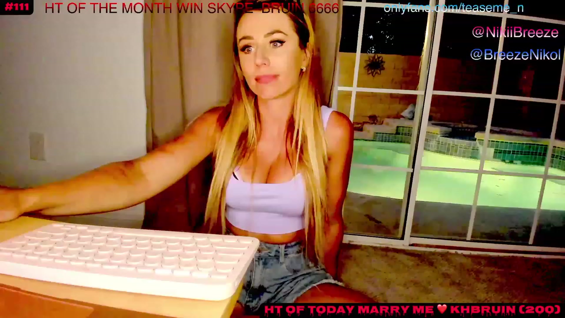 Gallery image thumbnail from TeaseMe_N's myfreecams stream on, 06/10/2023, 03:24 image 19 of 20