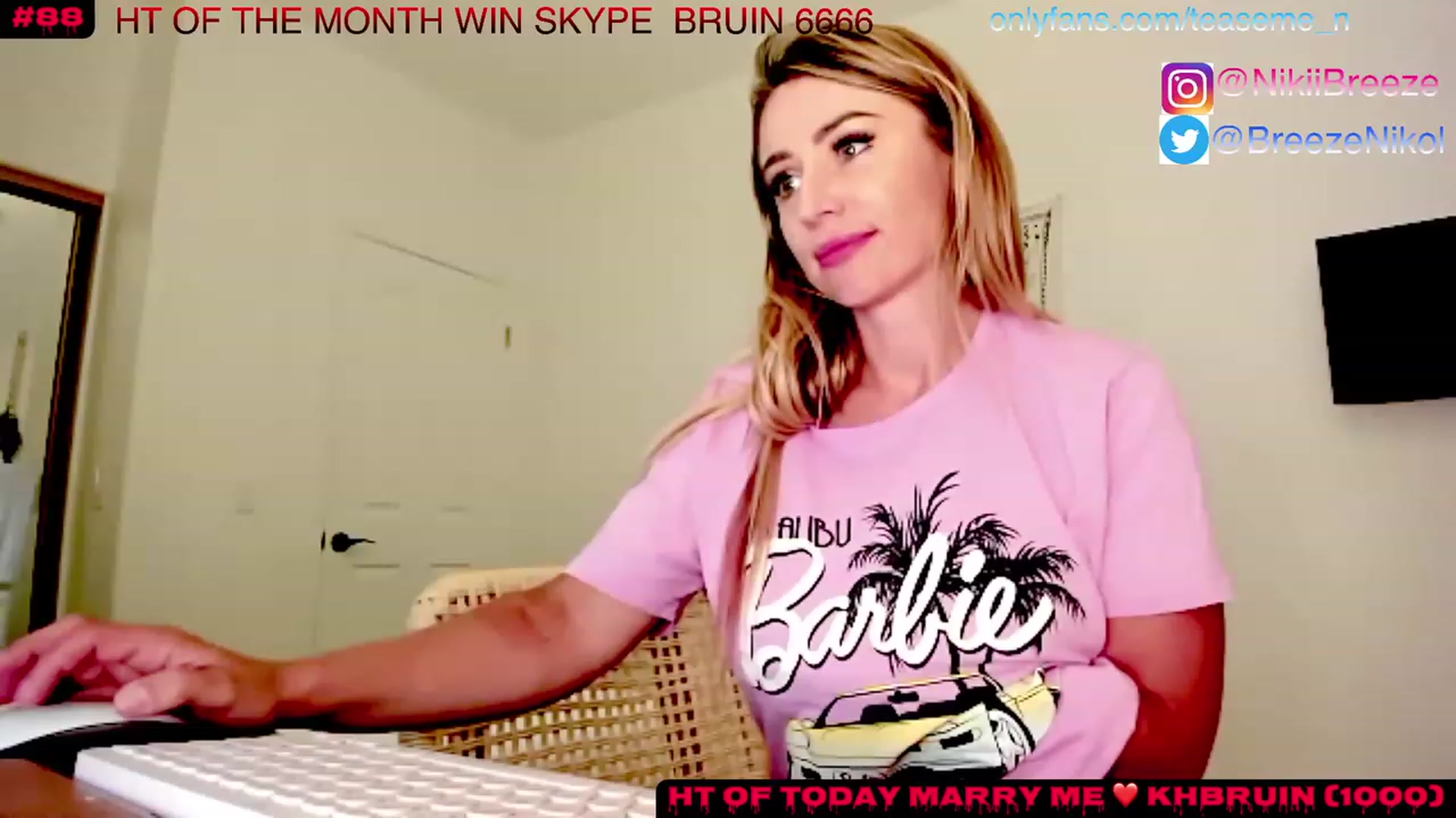 Gallery image thumbnail from TeaseMe_N's myfreecams stream on, 06/15/2023, 06:46 image 3 of 20