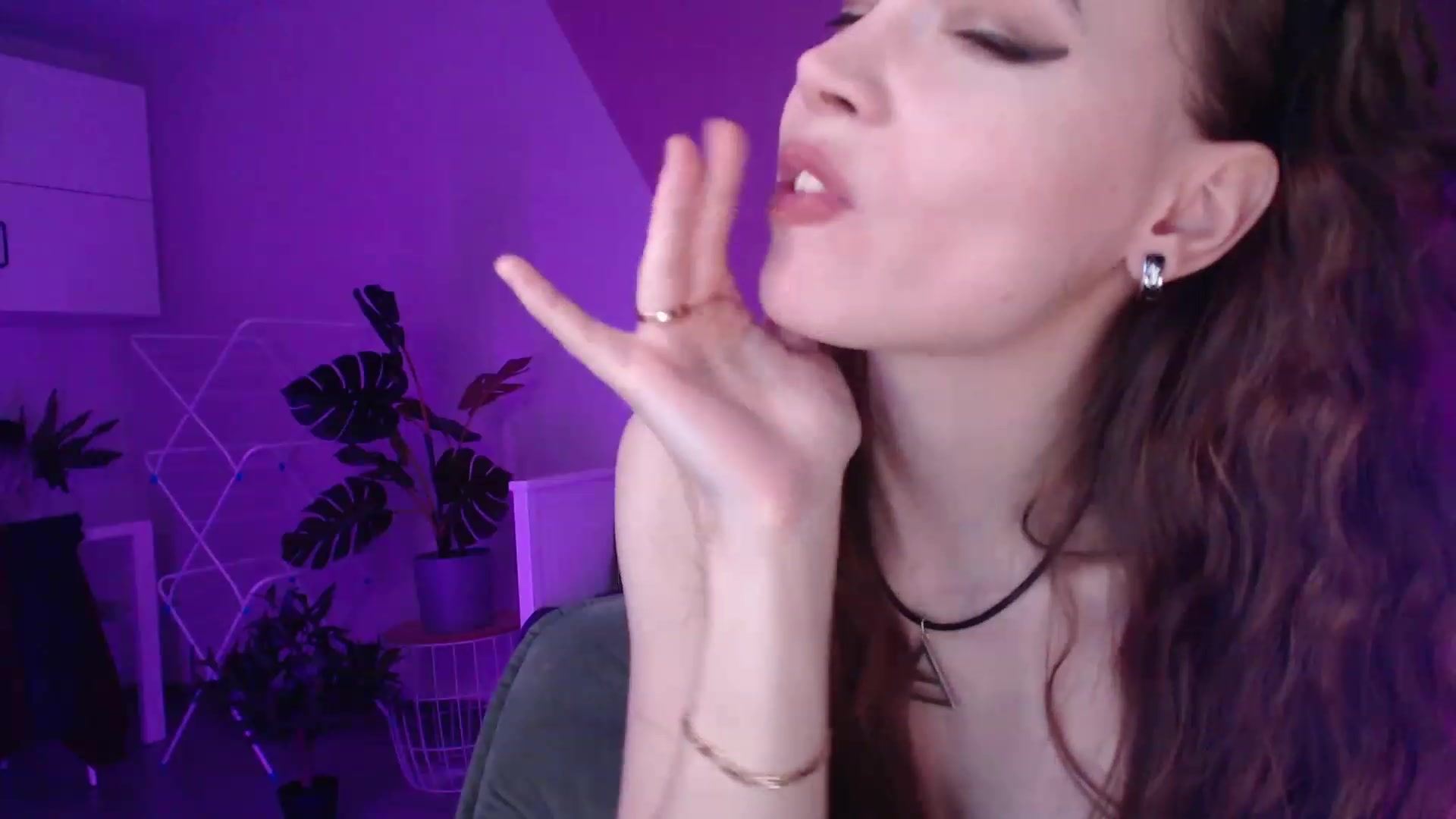 Gallery image thumbnail from Tease_or_Twix's myfreecams stream on, 01/02/2023, 12:16 image 12 of 20