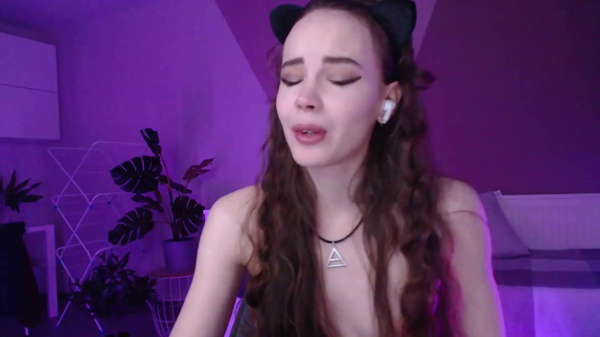 Gallery image thumbnail from Tease_or_Twix's myfreecams stream on, 01/02/2023, 12:16 image 19 of 20