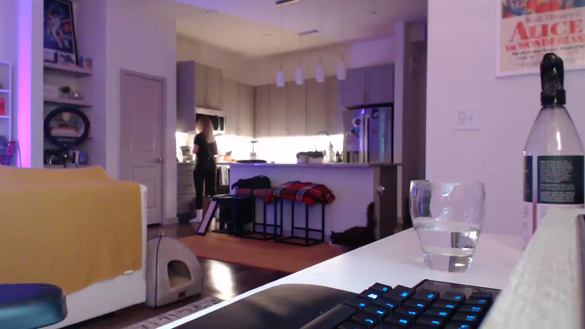 Gallery image thumbnail from Teecake's myfreecams stream on, 05/15/2024, 03:07 image 7 of 20