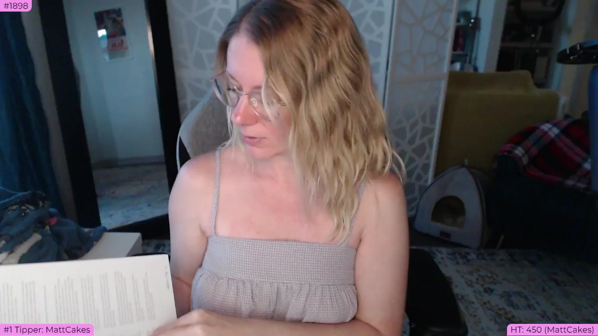 Gallery image thumbnail from Teecake's myfreecams stream on, 05/20/2024, 02:05 image 16 of 20