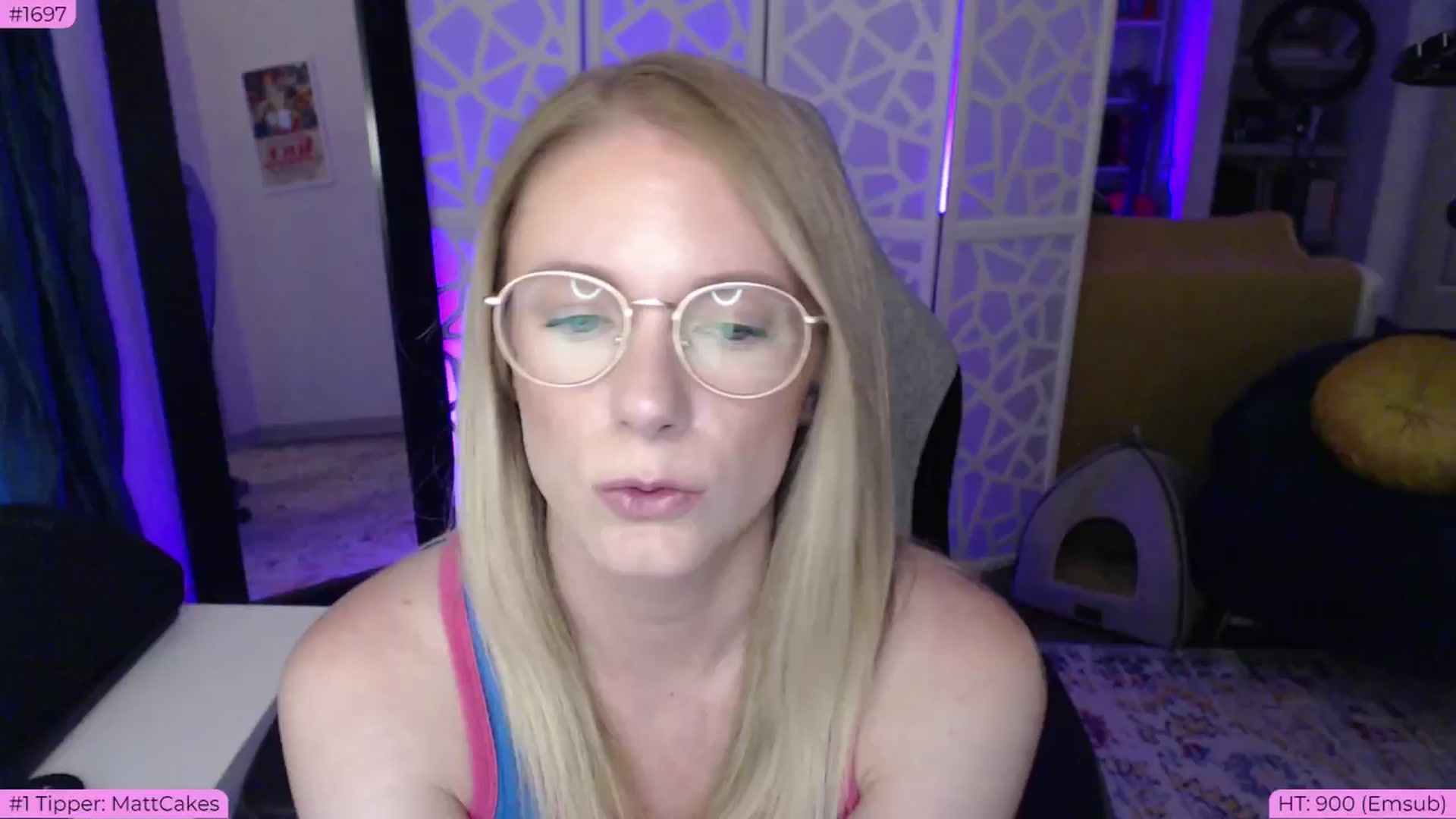 Gallery image thumbnail from Teecake's myfreecams stream on, 05/22/2024, 02:18 image 5 of 20