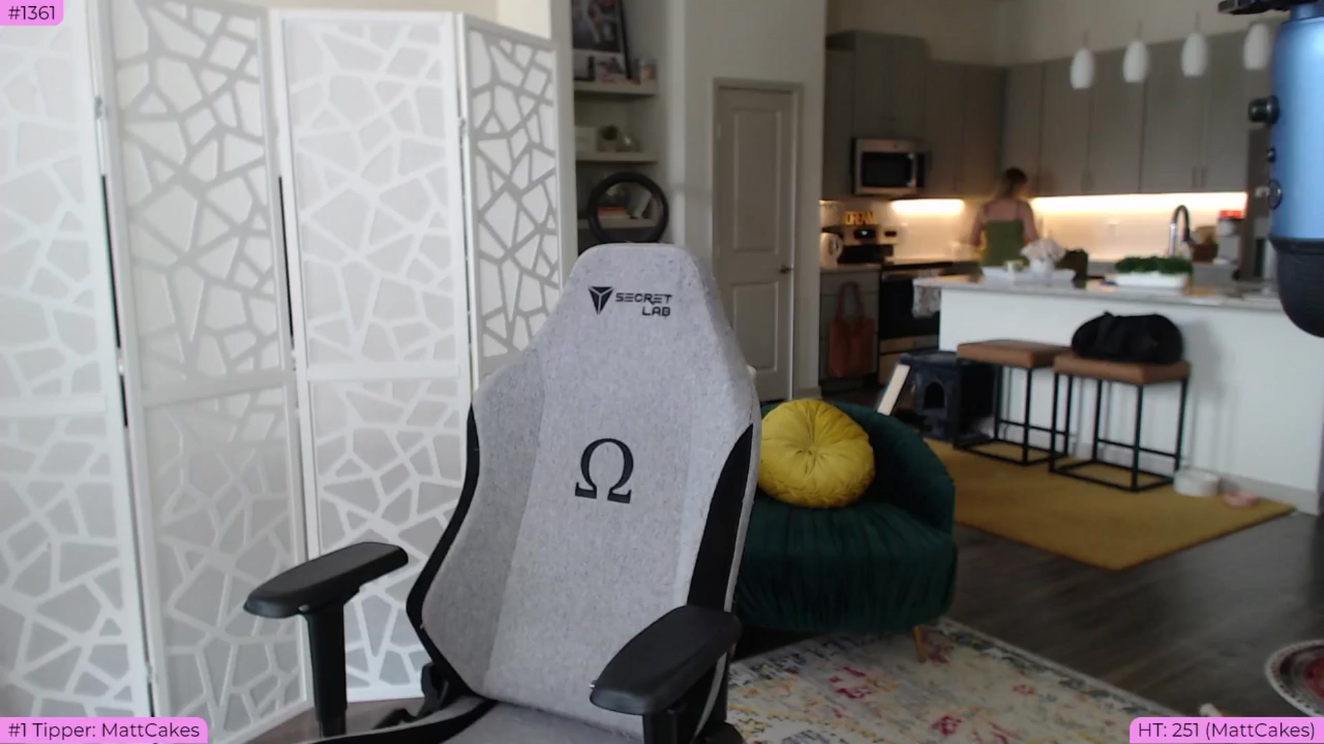 Gallery image thumbnail from Teecake's myfreecams stream on, 05/22/2024, 17:15 image 11 of 20